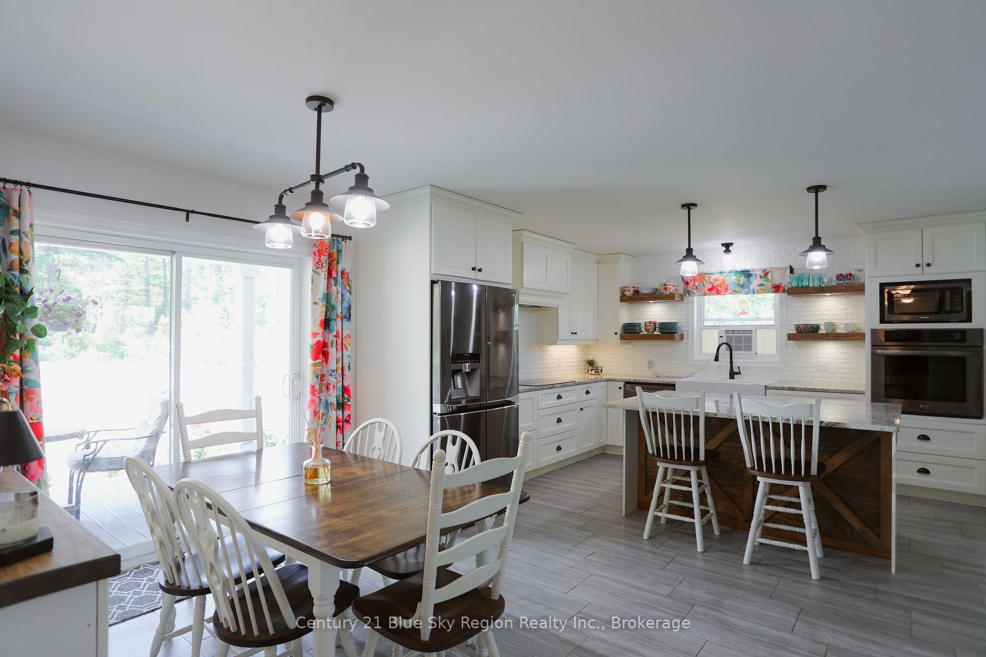 Photo 11 of 649 Hazel Glen Road, Callander — HOMEH