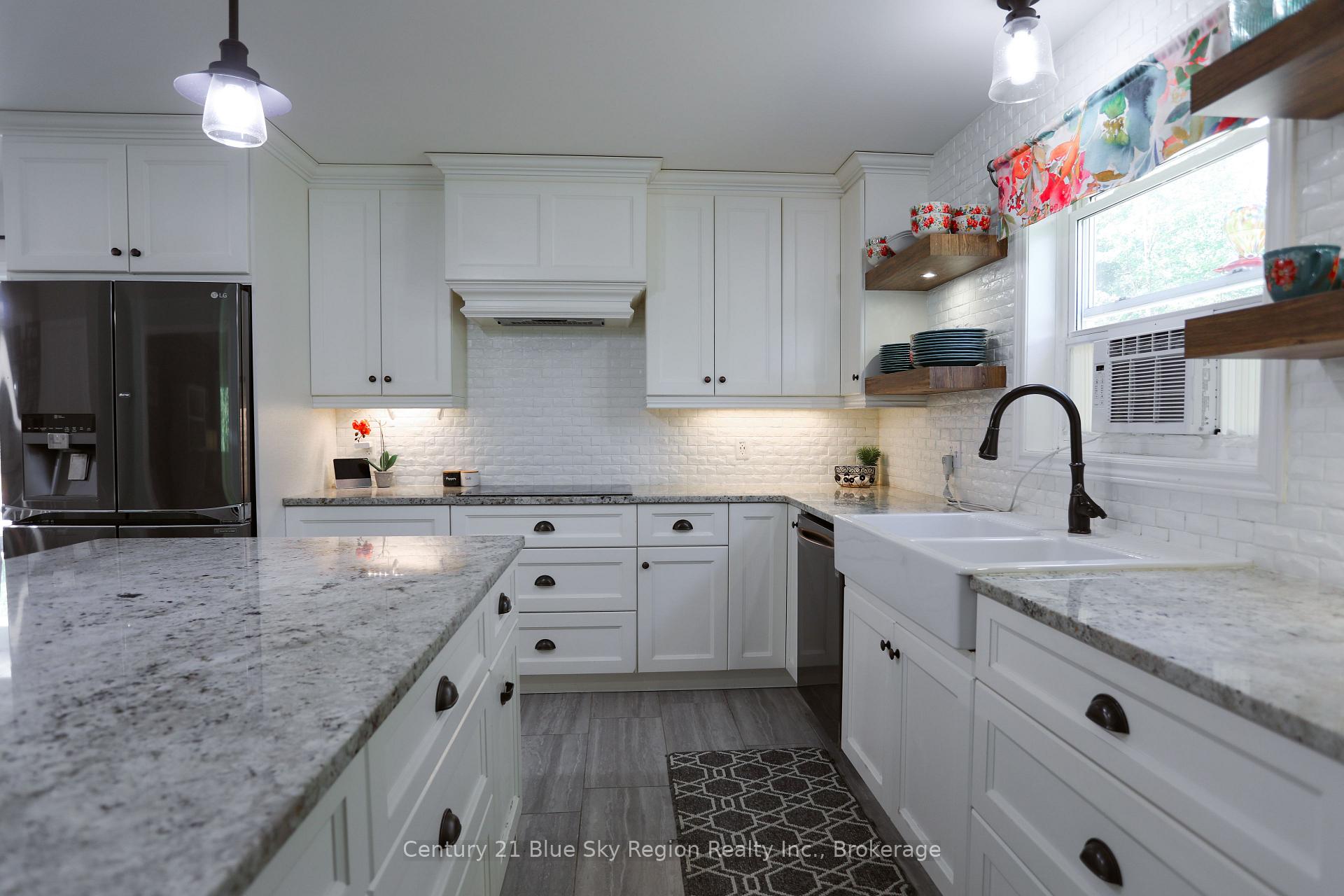 Photo 15 of 649 Hazel Glen Road, Callander — HOMEH
