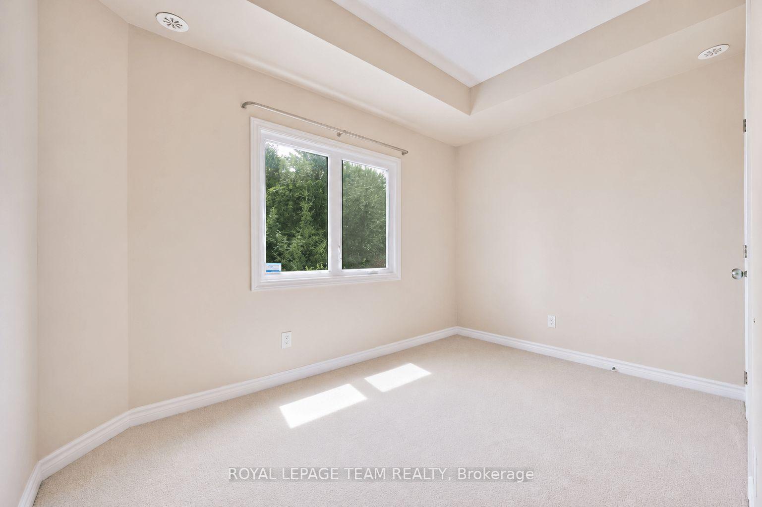 Photo 22 of Unit i, 366 Wood Acres Grove, Ottawa, Blossom Park/Kemp Park/Findlay Creek — HOMEH