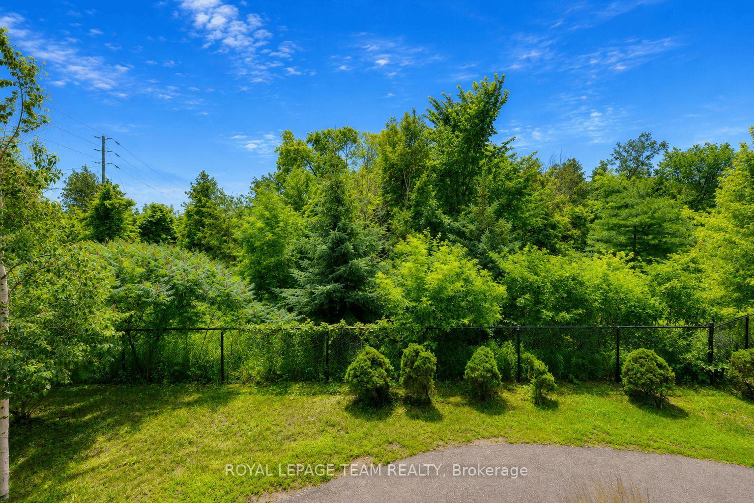Photo 26 of Unit i, 366 Wood Acres Grove, Ottawa, Blossom Park/Kemp Park/Findlay Creek — HOMEH