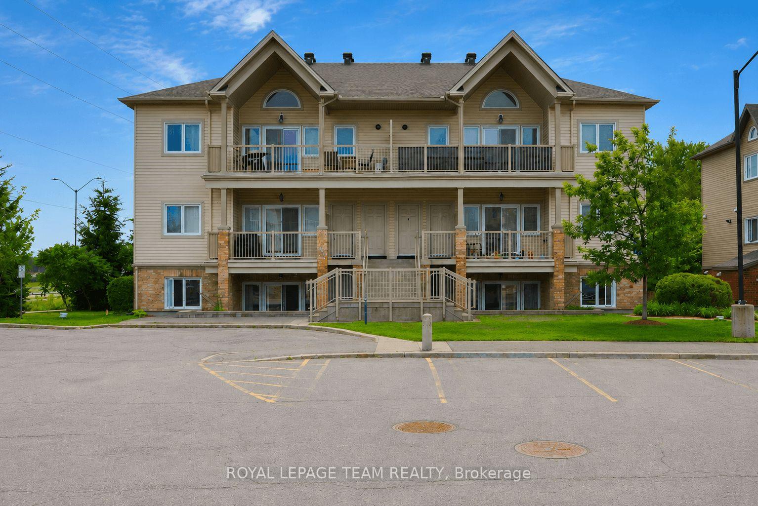 Photo 27 of Unit i, 366 Wood Acres Grove, Ottawa, Blossom Park/Kemp Park/Findlay Creek — HOMEH