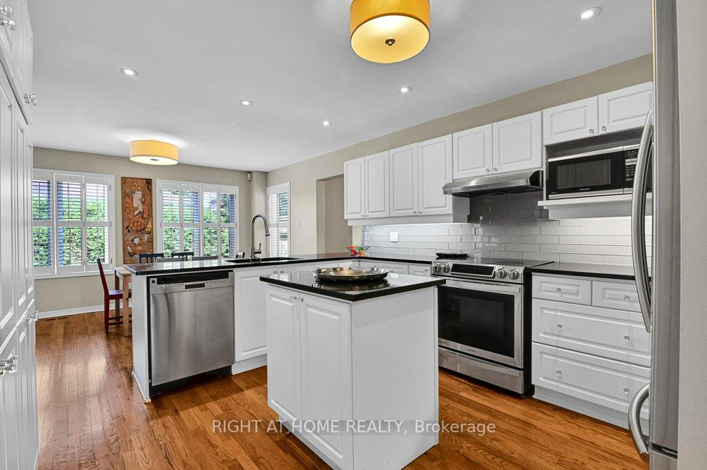 Photo 12 of 6191 Ravine Way, Ottawa, Convent Glen — HOMEH
