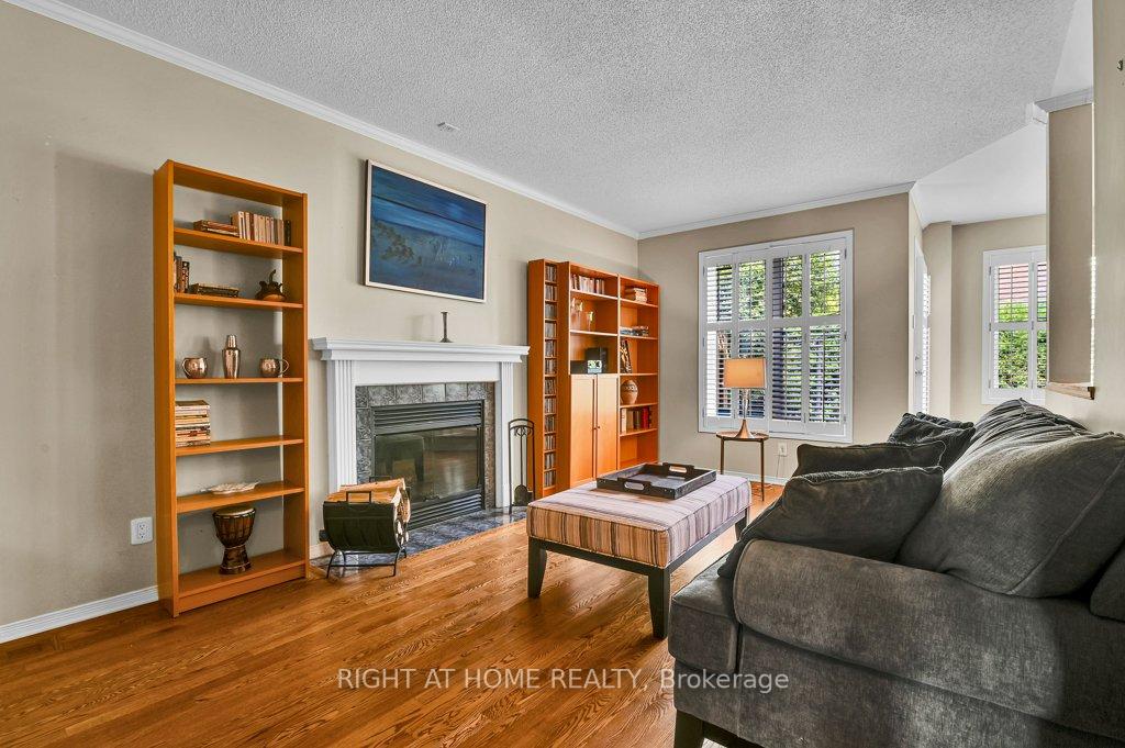 Photo 13 of 6191 Ravine Way, Ottawa, Convent Glen — HOMEH