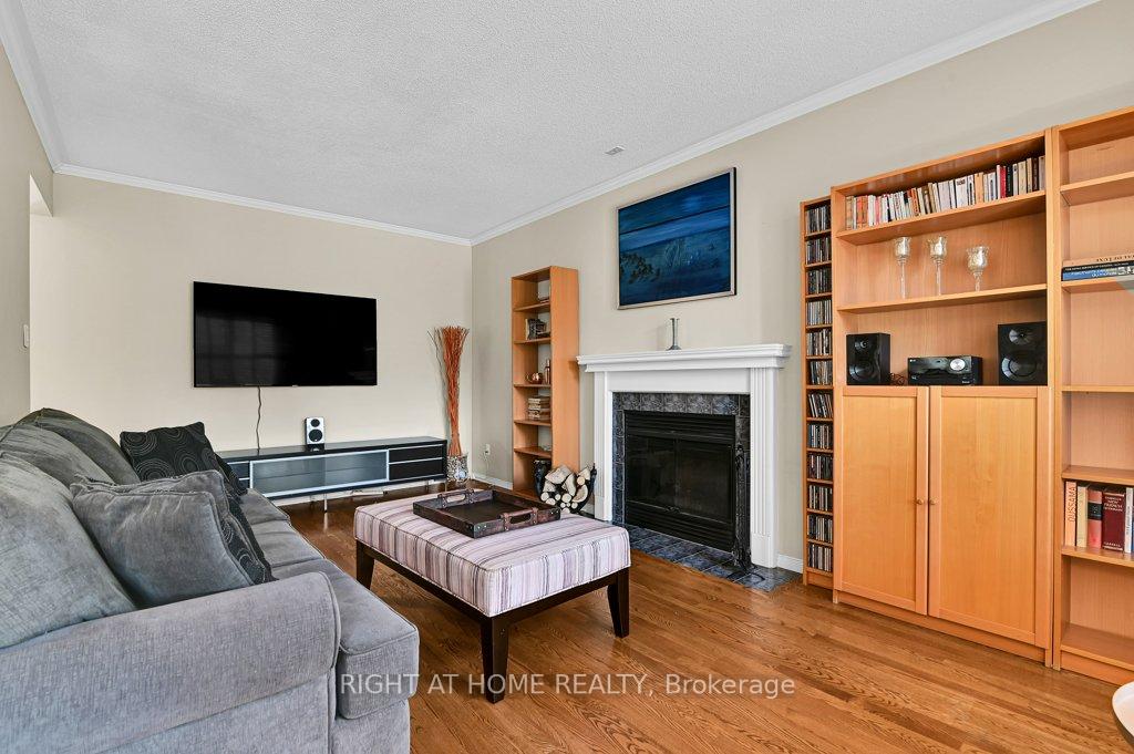 Photo 15 of 6191 Ravine Way, Ottawa, Convent Glen — HOMEH