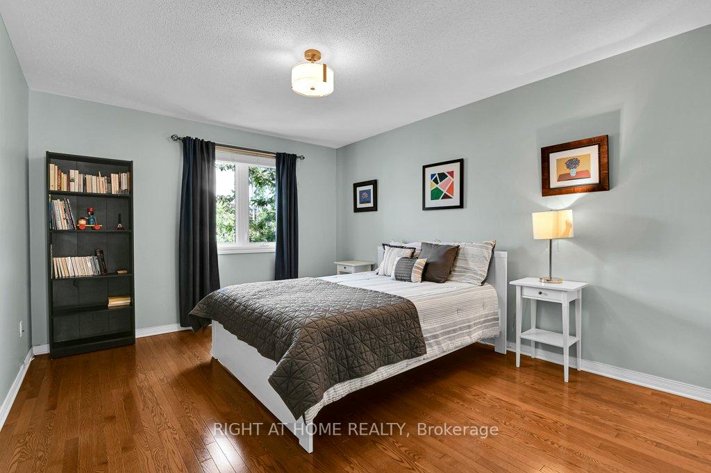 Photo 24 of 6191 Ravine Way, Ottawa, Convent Glen — HOMEH