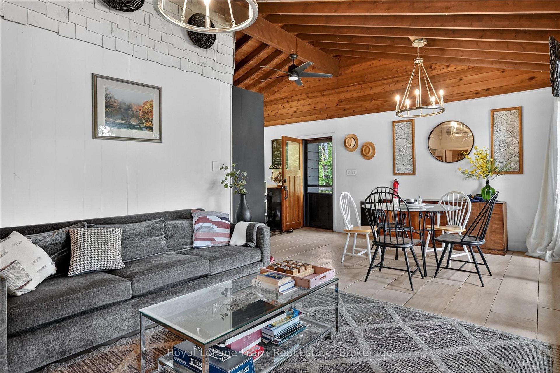 Photo 18 of 442 Island 7 Stoney Lake, Douro-Dummer — HOMEH