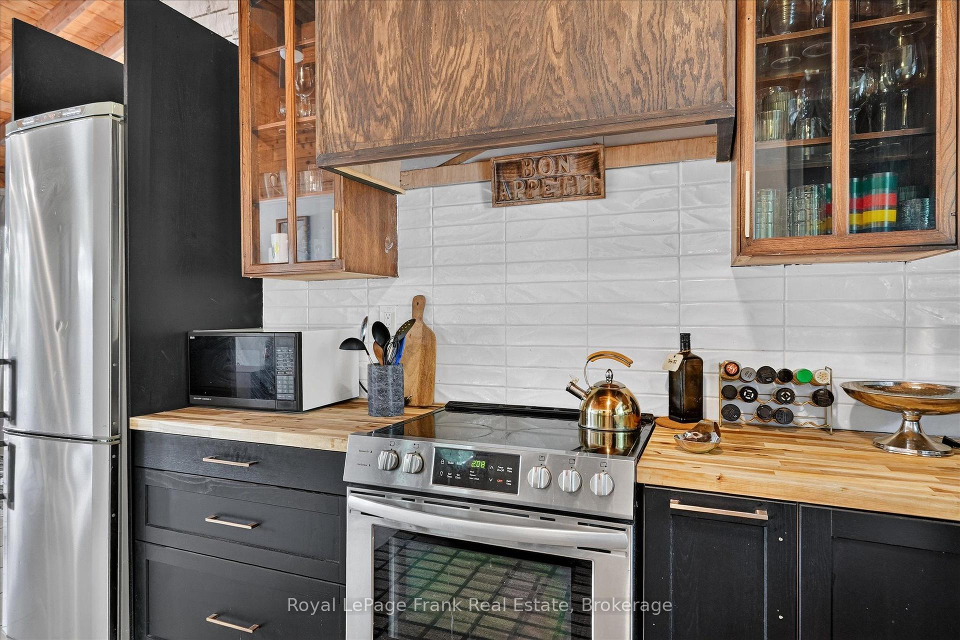 Photo 21 of 442 Island 7 Stoney Lake, Douro-Dummer — HOMEH