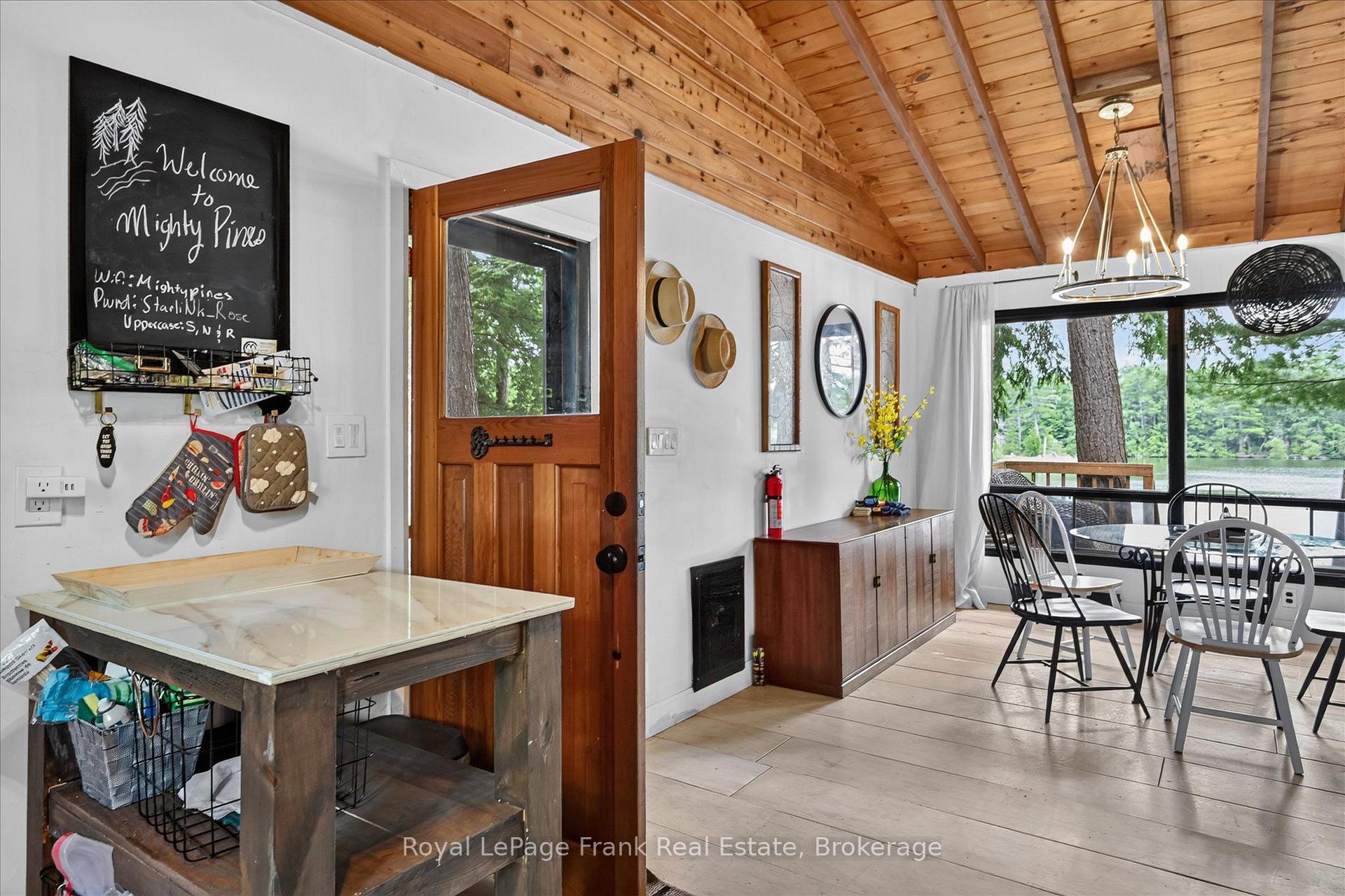 Photo 23 of 442 Island 7 Stoney Lake, Douro-Dummer — HOMEH