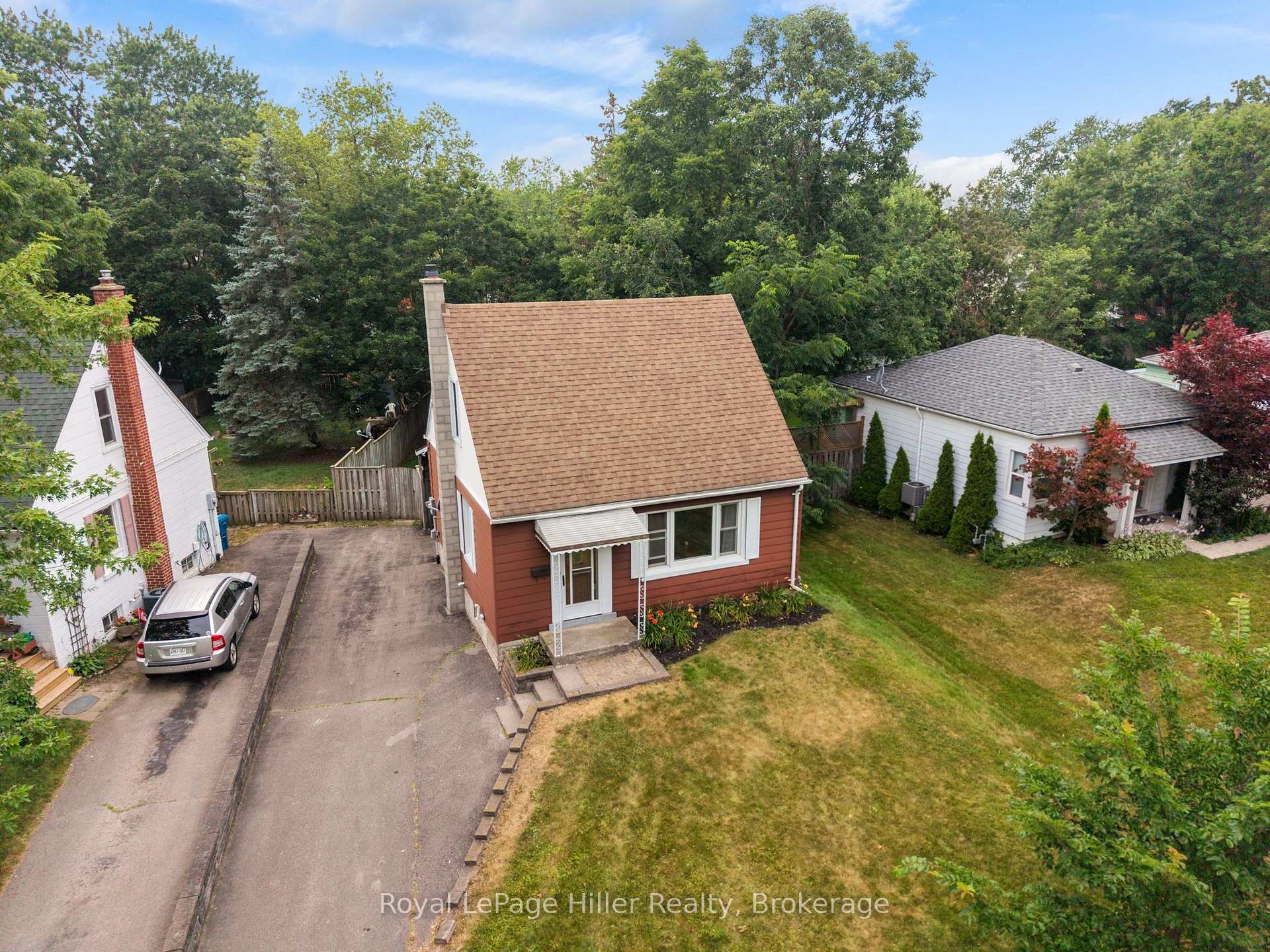Photo 5 of 2 Somerset Street, Stratford — HOMEH