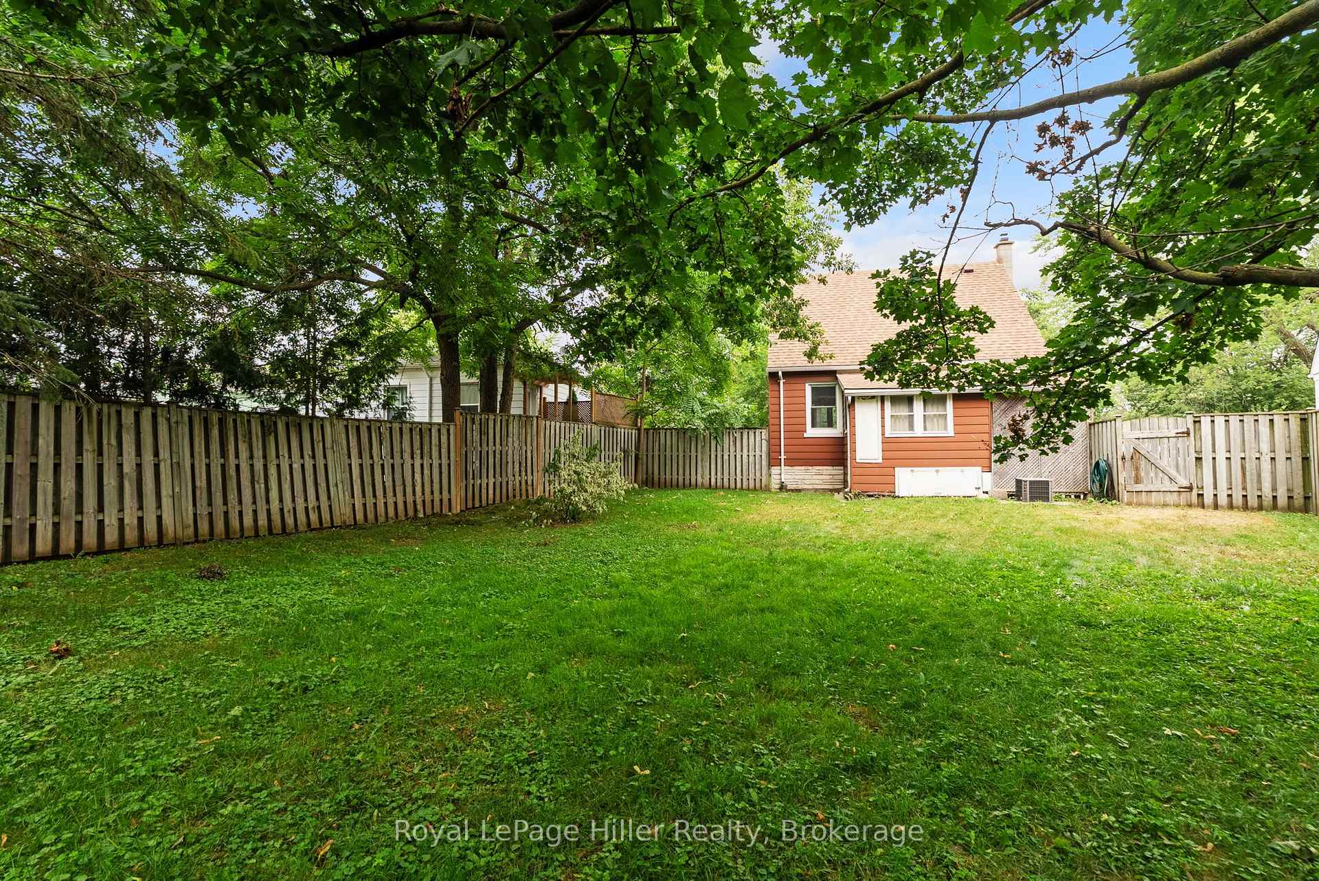 Photo 36 of 2 Somerset Street, Stratford — HOMEH