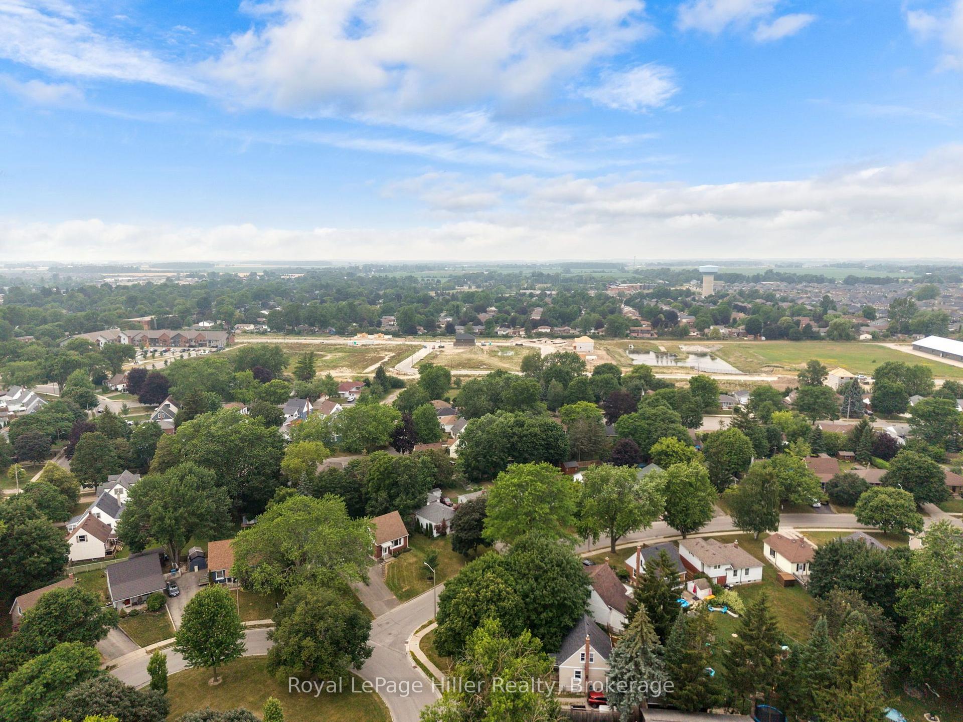 Photo 41 of 2 Somerset Street, Stratford — HOMEH