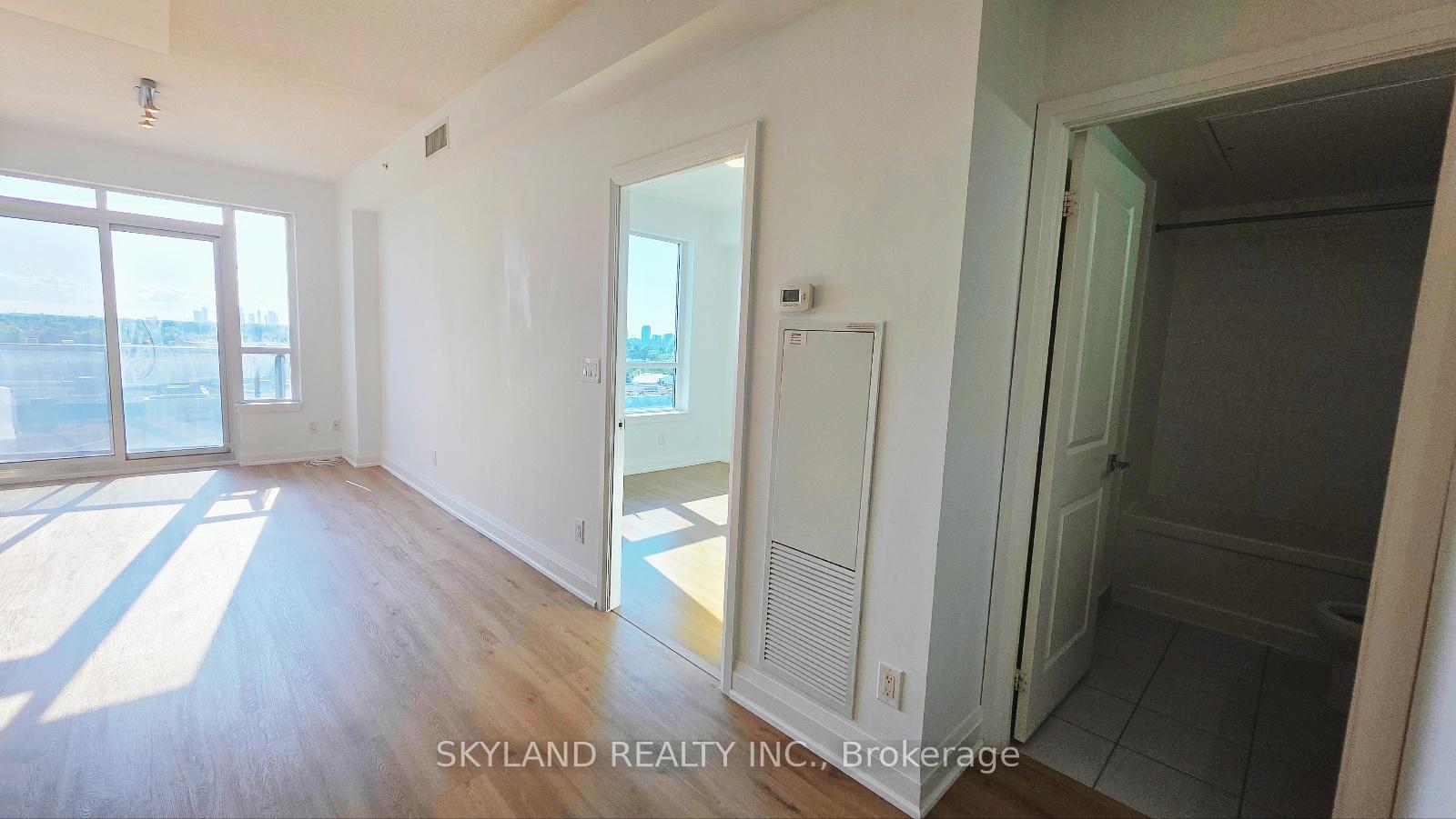 Photo 6 of Unit 412, 7171 Yonge Street, Markham, Grandview — HOMEH