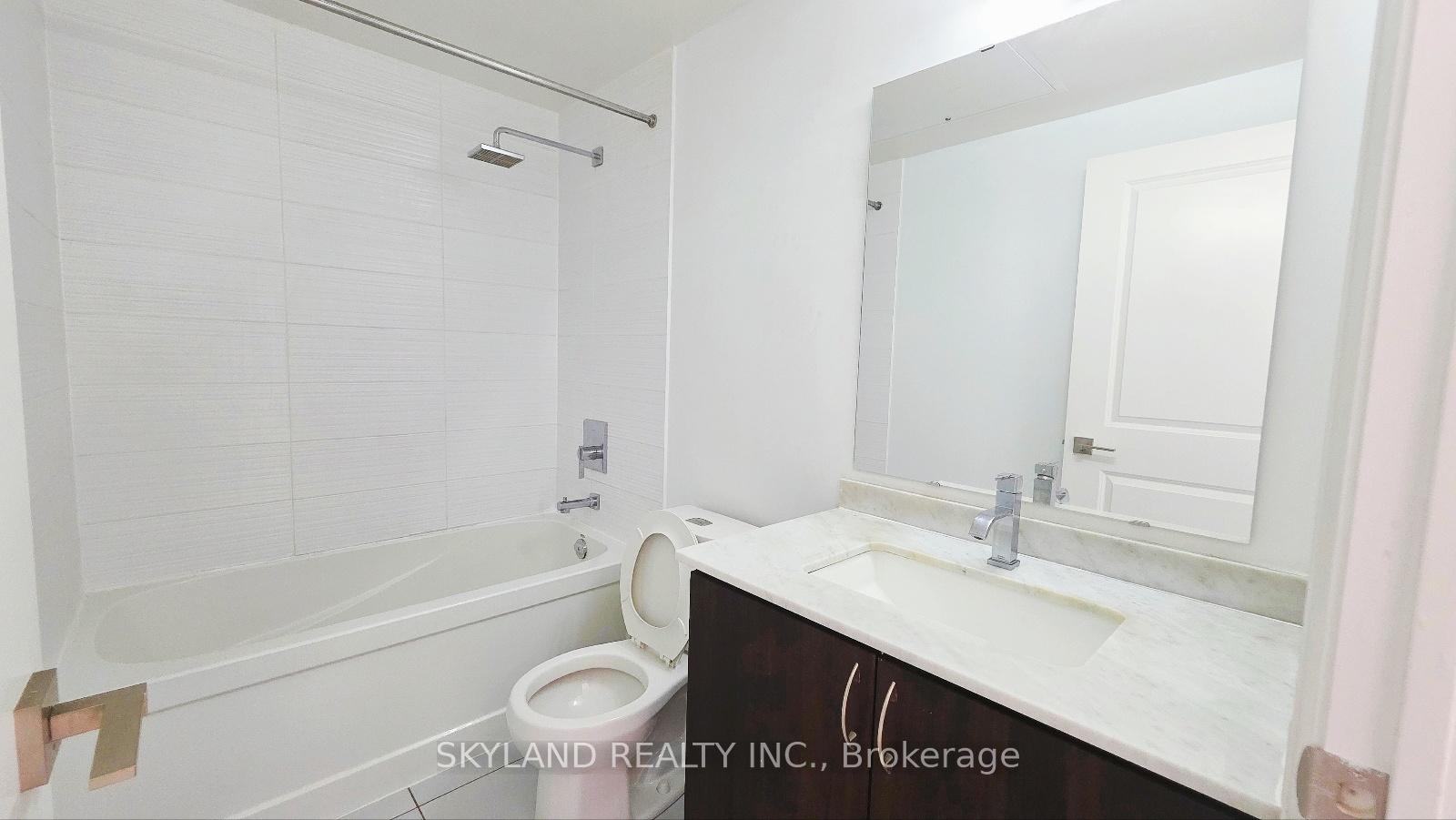 Photo 9 of Unit 412, 7171 Yonge Street, Markham, Grandview — HOMEH