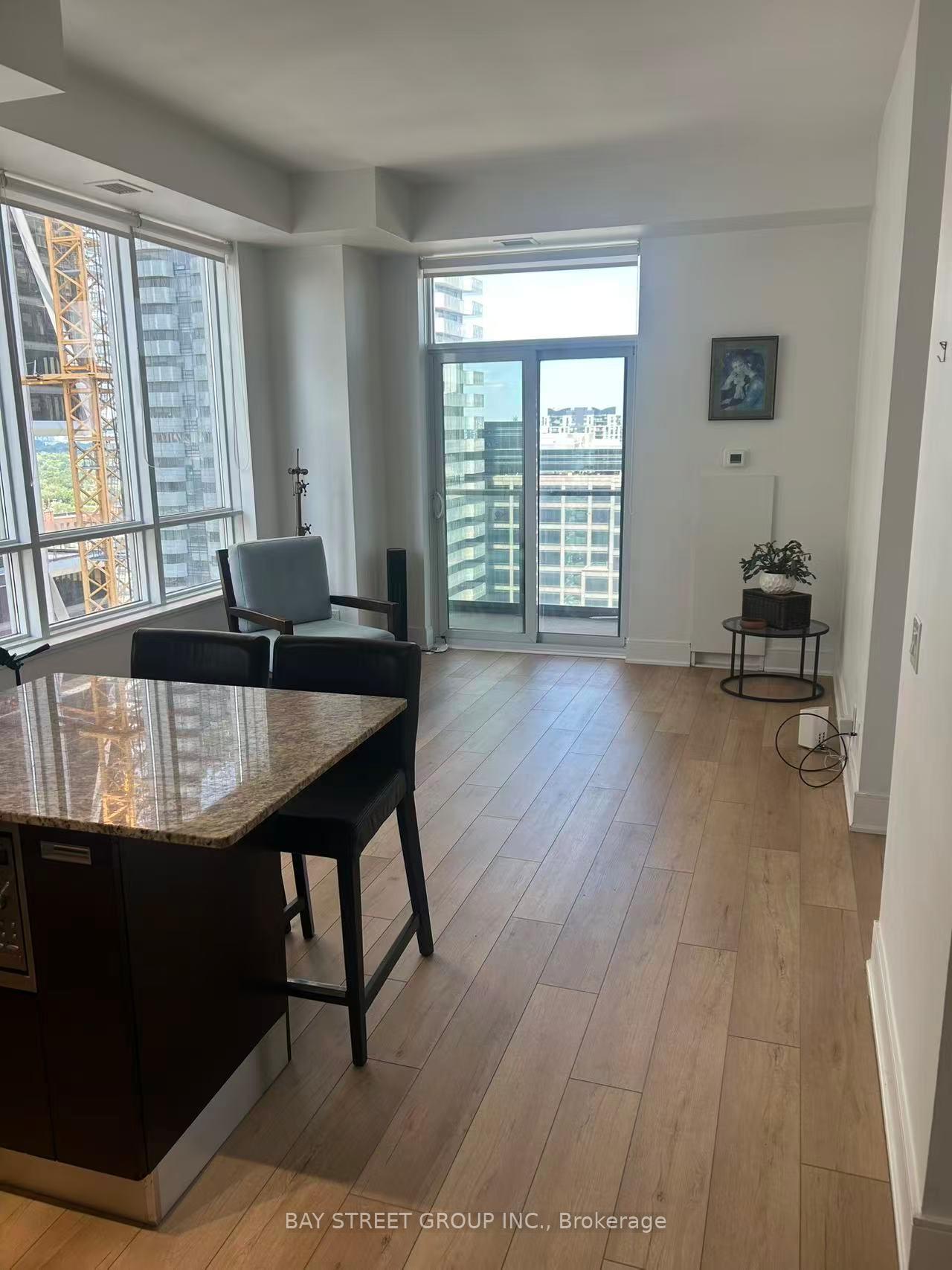 Photo 4 of Unit 2401, 21 Balmuto Street, Toronto, Bay Street Corridor — HOMEH