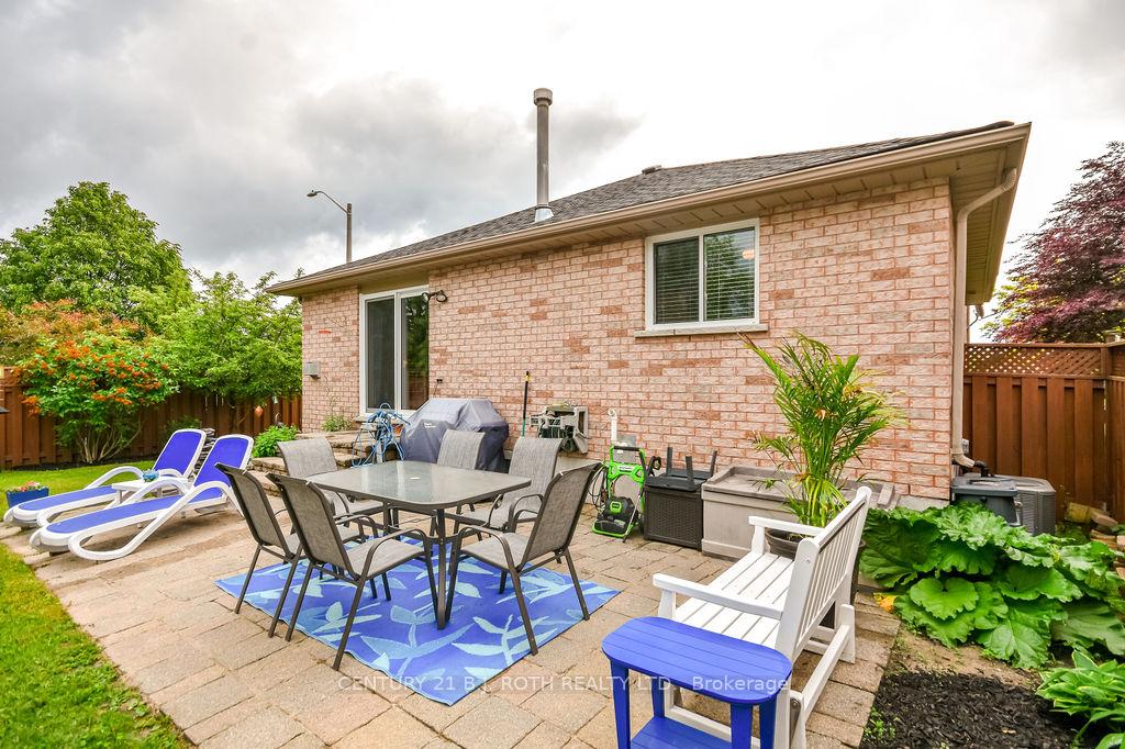 Photo 43 of 30 McAvoy Drive, Barrie, Edgehill Drive — HOMEH