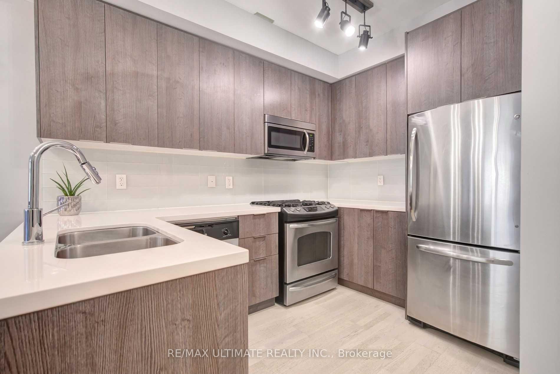 Photo 10 of Unit 30, 140 Broadview Avenue, Toronto, South Riverdale — HOMEH