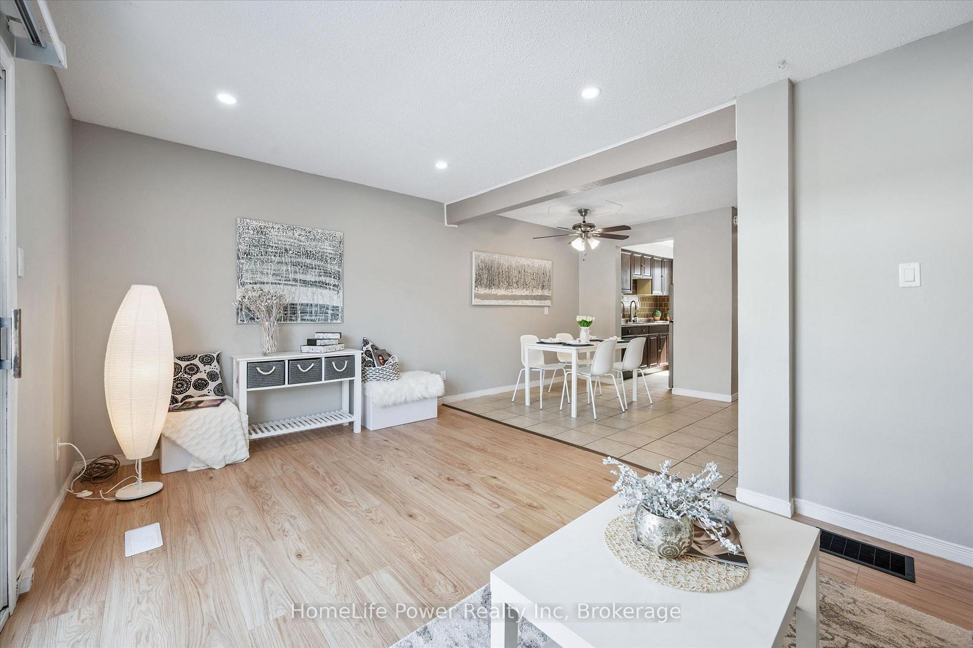 Photo 6 of Unit 239, 31 Greengate Road, Guelph, Junction/Onward Willow — HOMEH