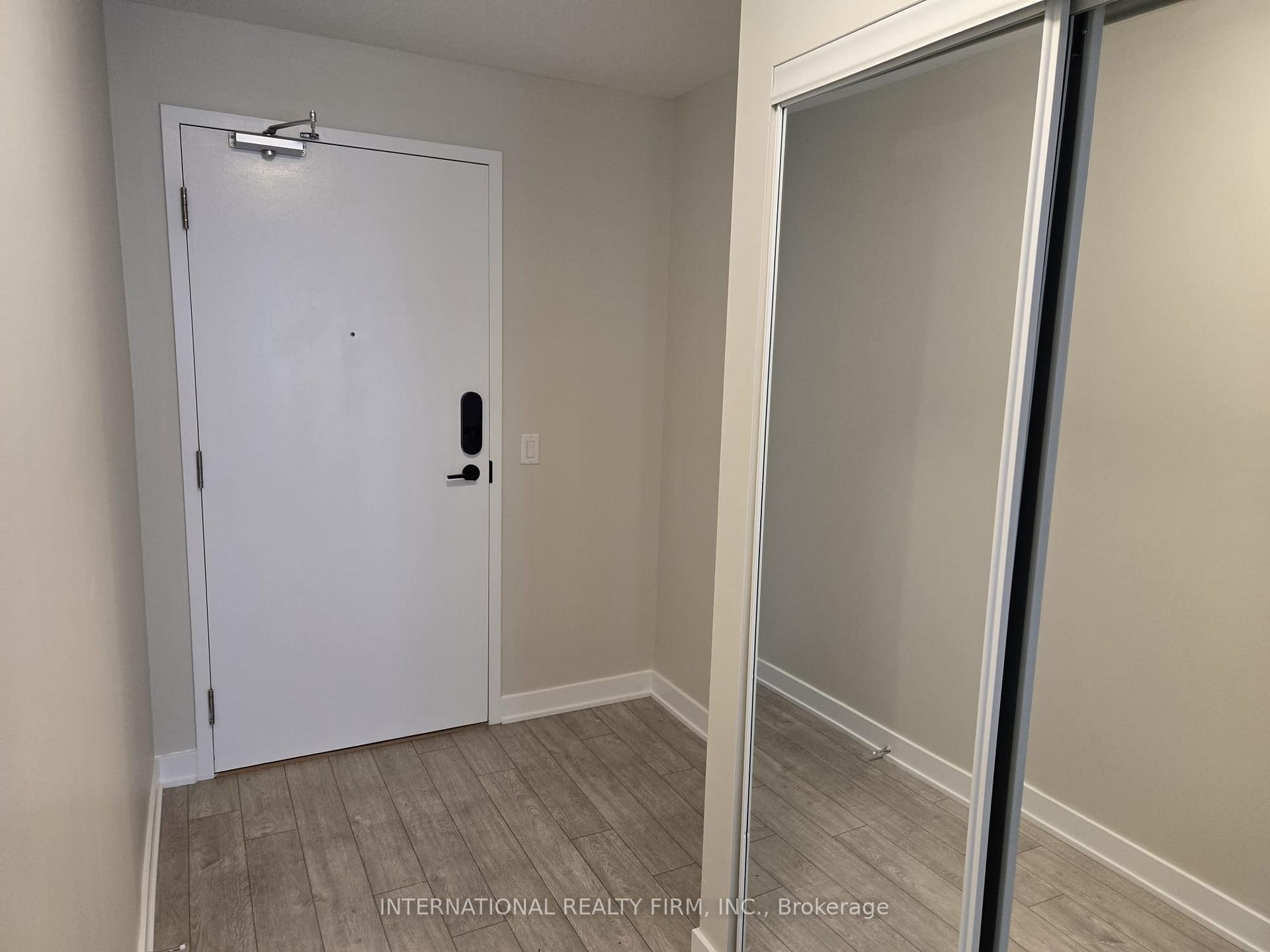Photo 12 of Unit 1807, 95 Oneida Crescent, Richmond Hill, Langstaff — HOMEH