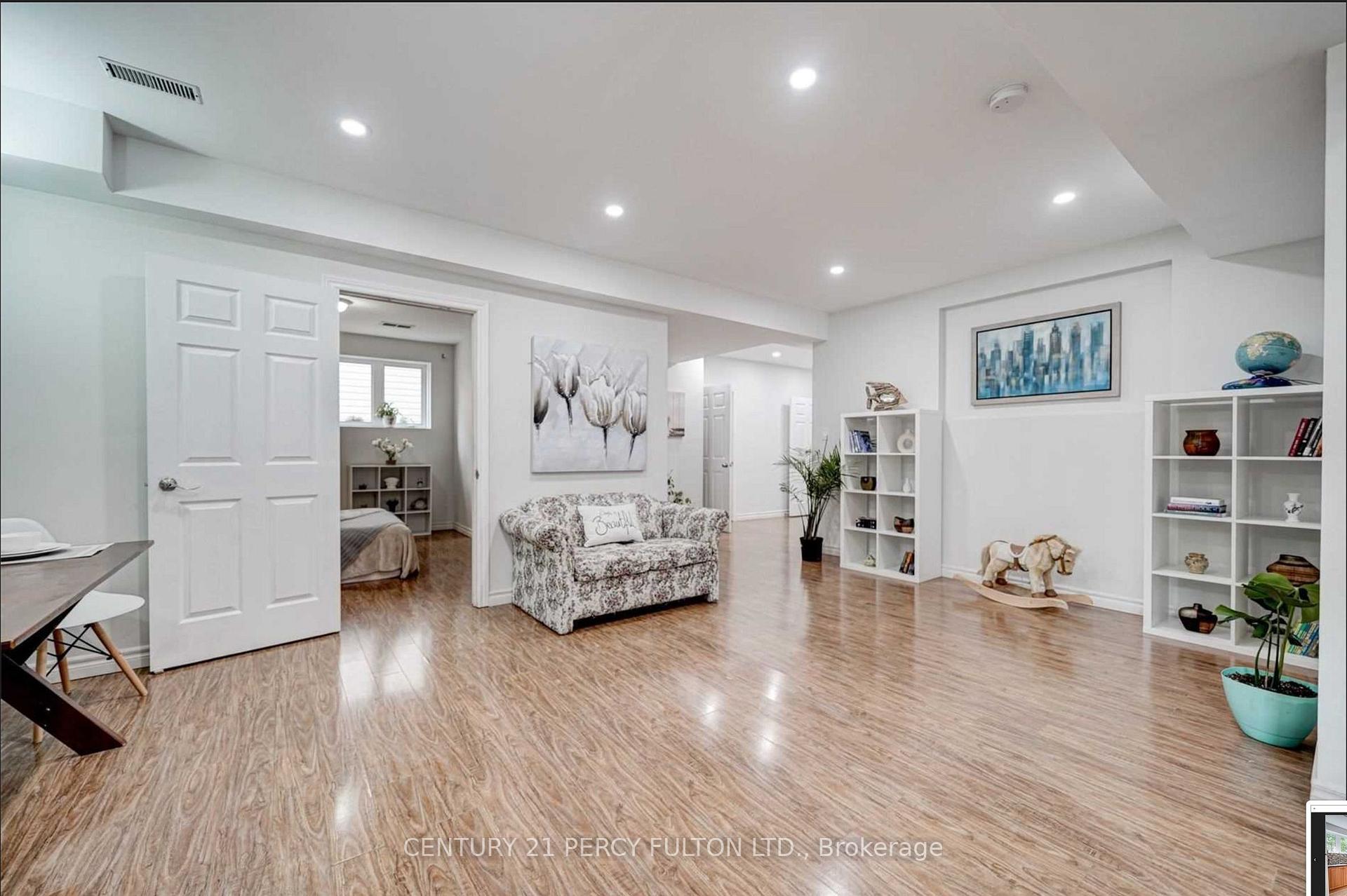 Photo 2 of Unit BSMT, 2359 Pilgrim Square, Oshawa, Windfields — HOMEH