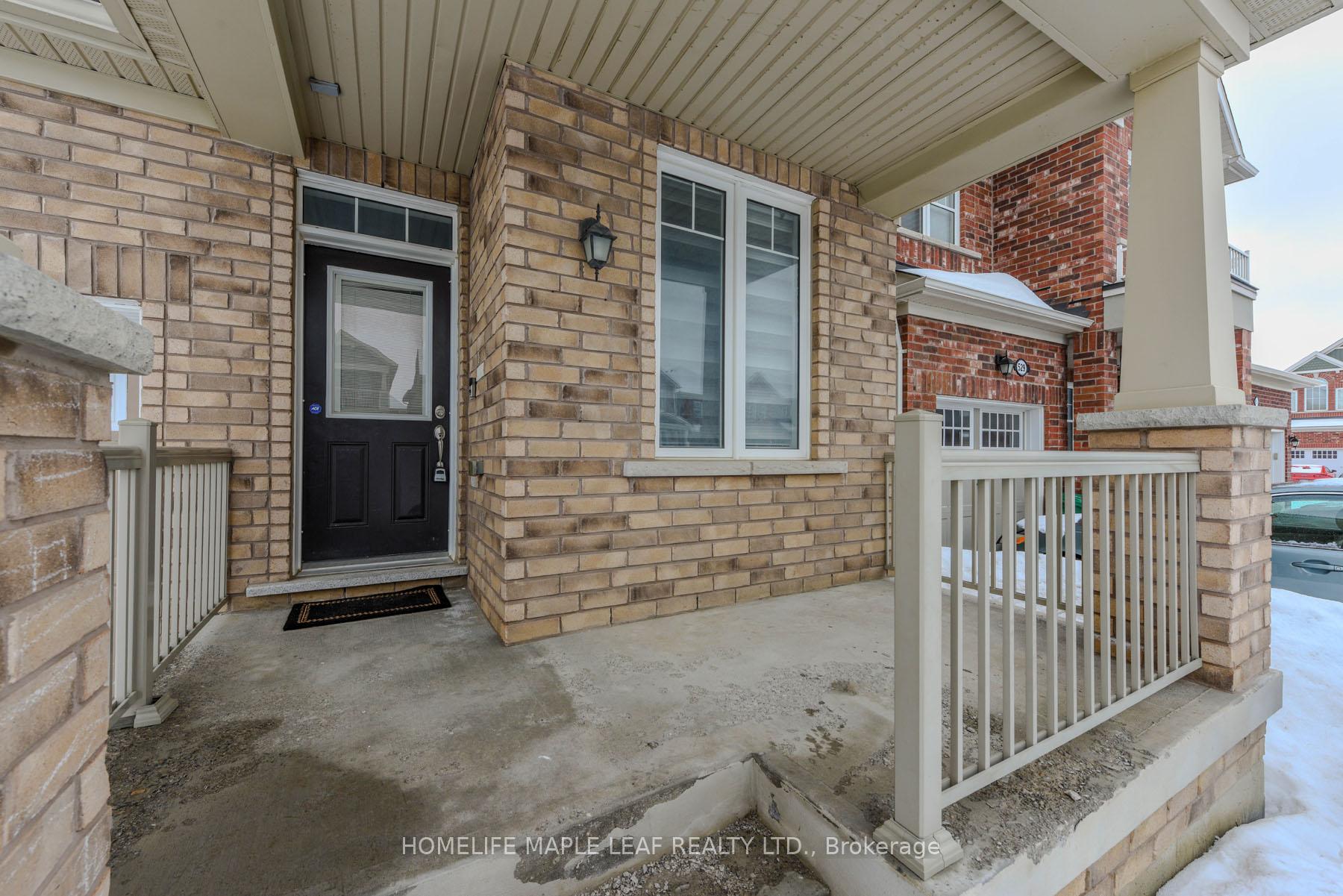 Photo 4 of 531 Edenbrook Hill Drive, Brampton, Northwest Brampton — HOMEH
