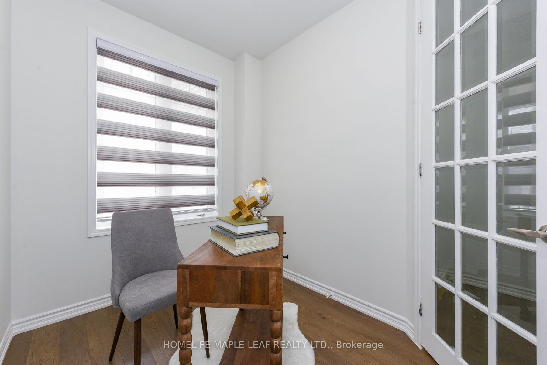 Photo 8 of 531 Edenbrook Hill Drive, Brampton, Northwest Brampton — HOMEH