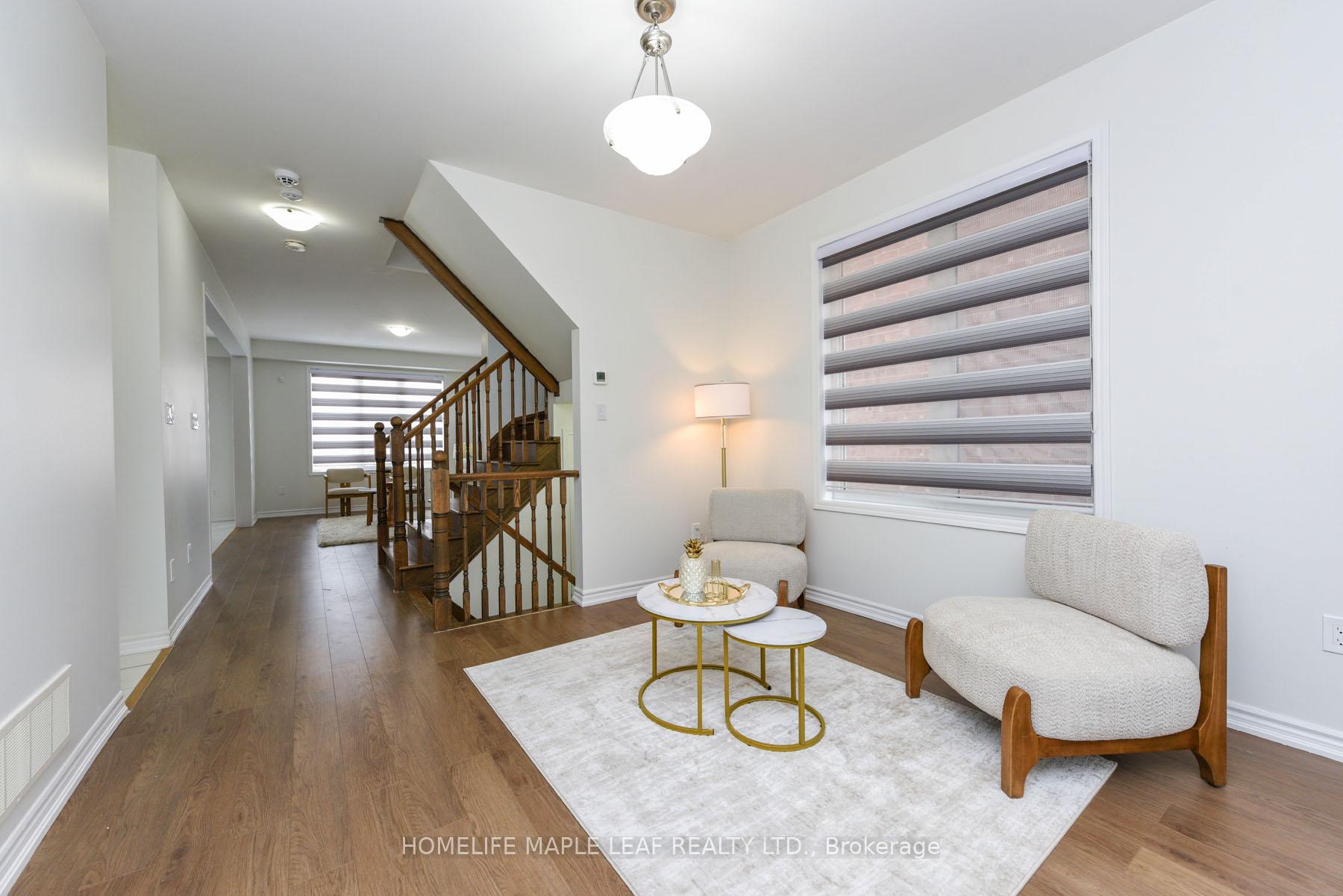 Photo 10 of 531 Edenbrook Hill Drive, Brampton, Northwest Brampton — HOMEH