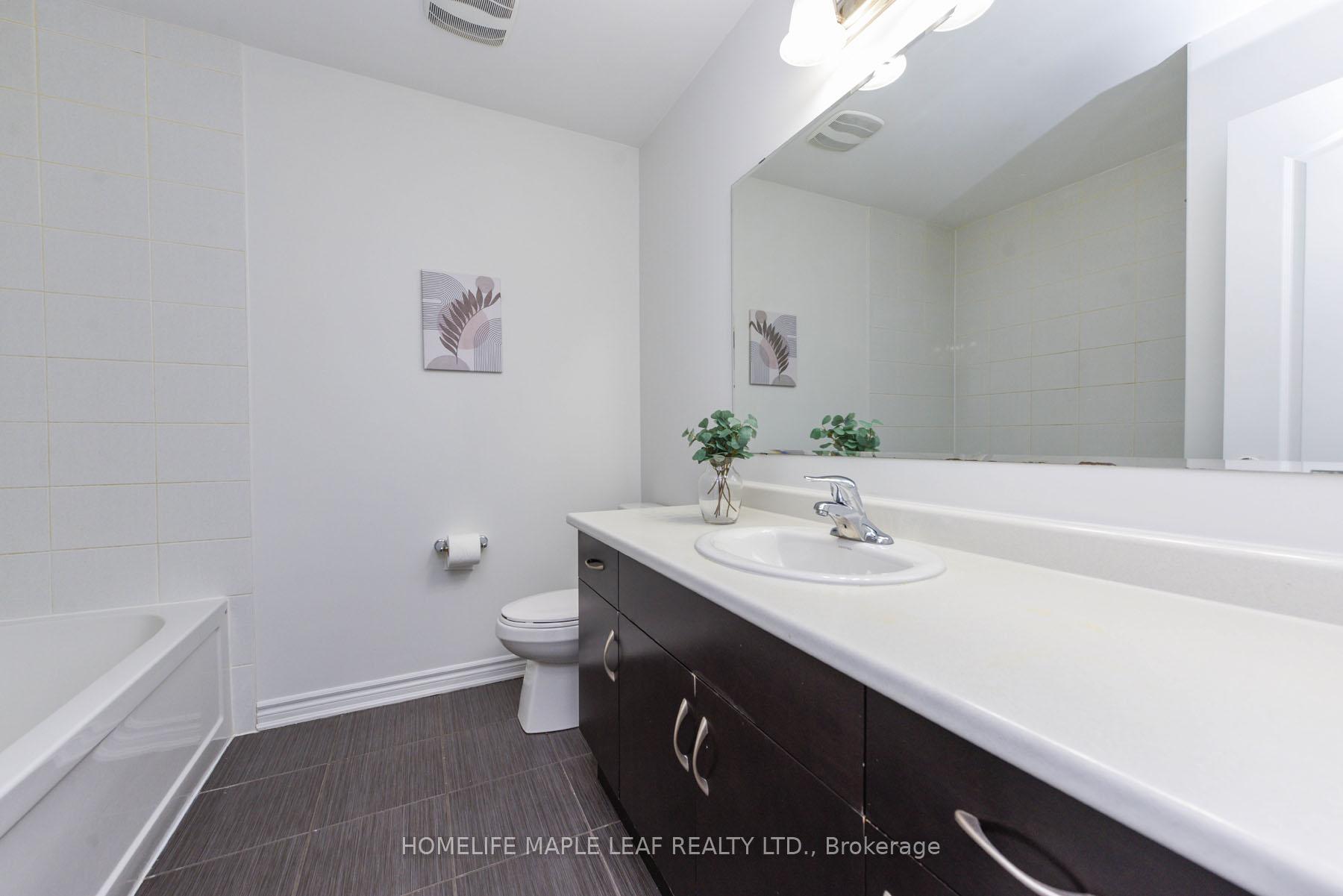 Photo 32 of 531 Edenbrook Hill Drive, Brampton, Northwest Brampton — HOMEH