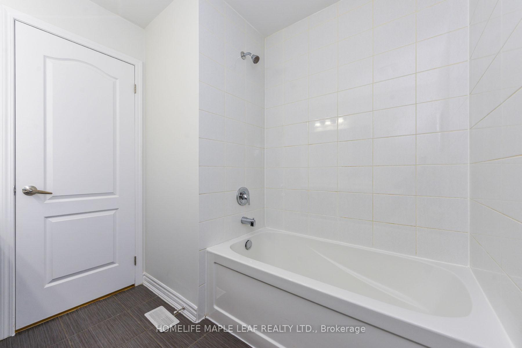 Photo 33 of 531 Edenbrook Hill Drive, Brampton, Northwest Brampton — HOMEH