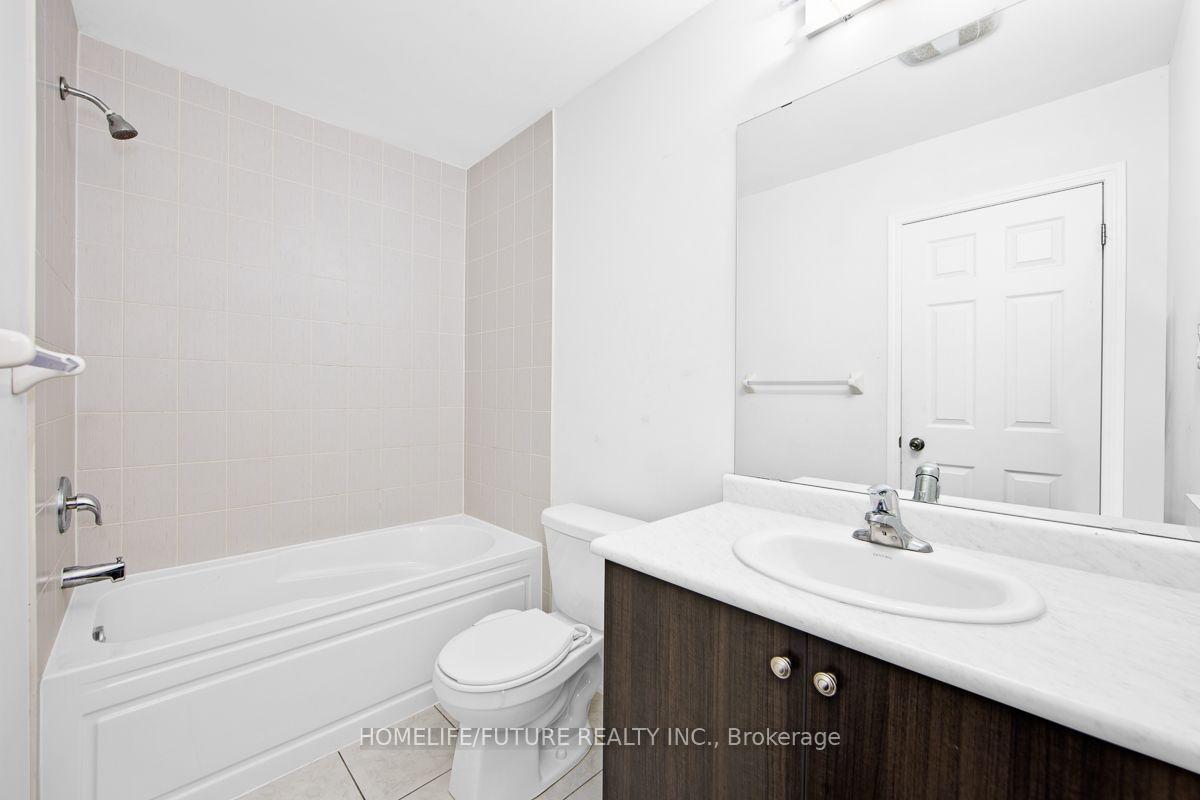 Photo 15 of 33 Cole Crescent, Brantford, Empire South — HOMEH