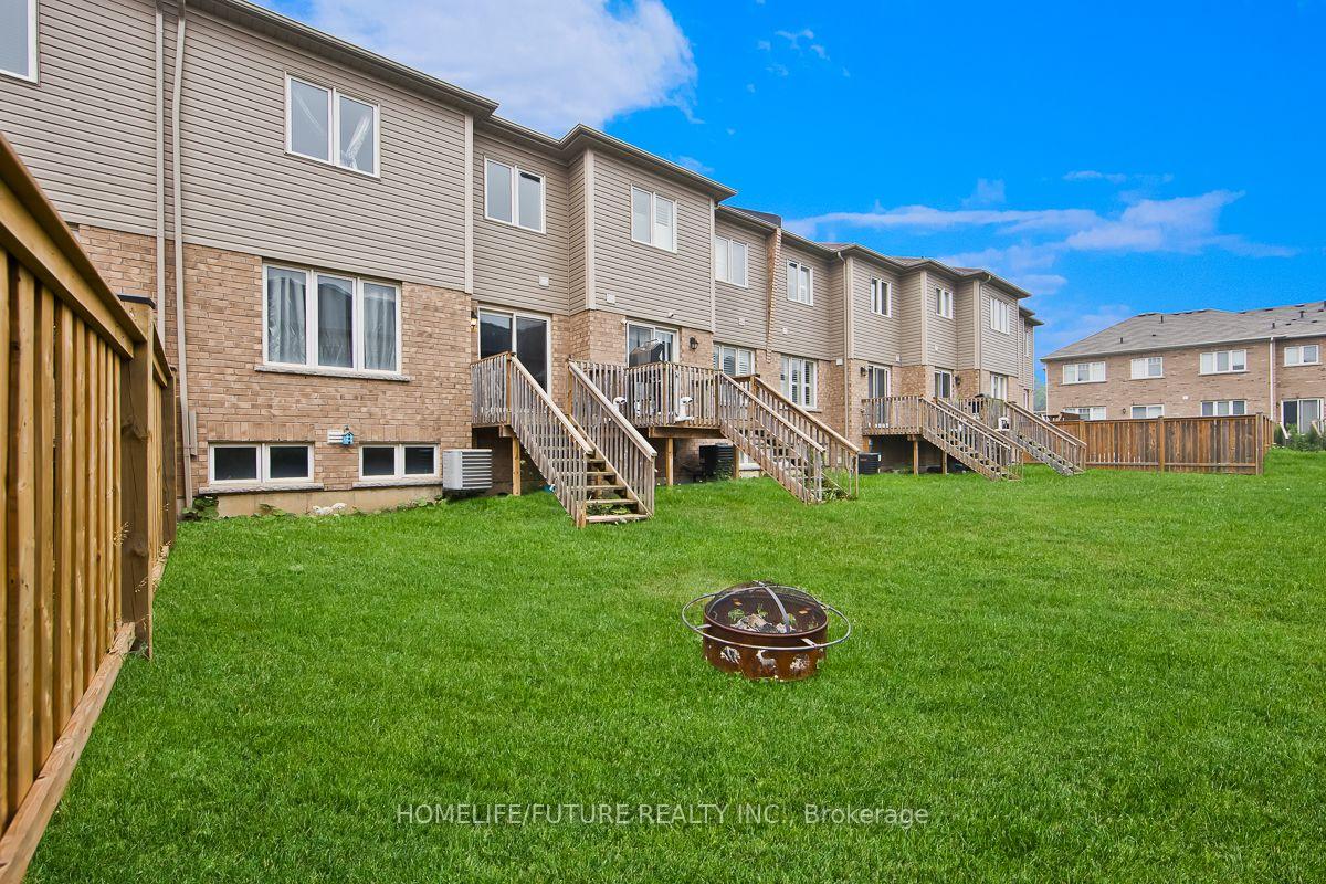 Photo 19 of 33 Cole Crescent, Brantford, Empire South — HOMEH