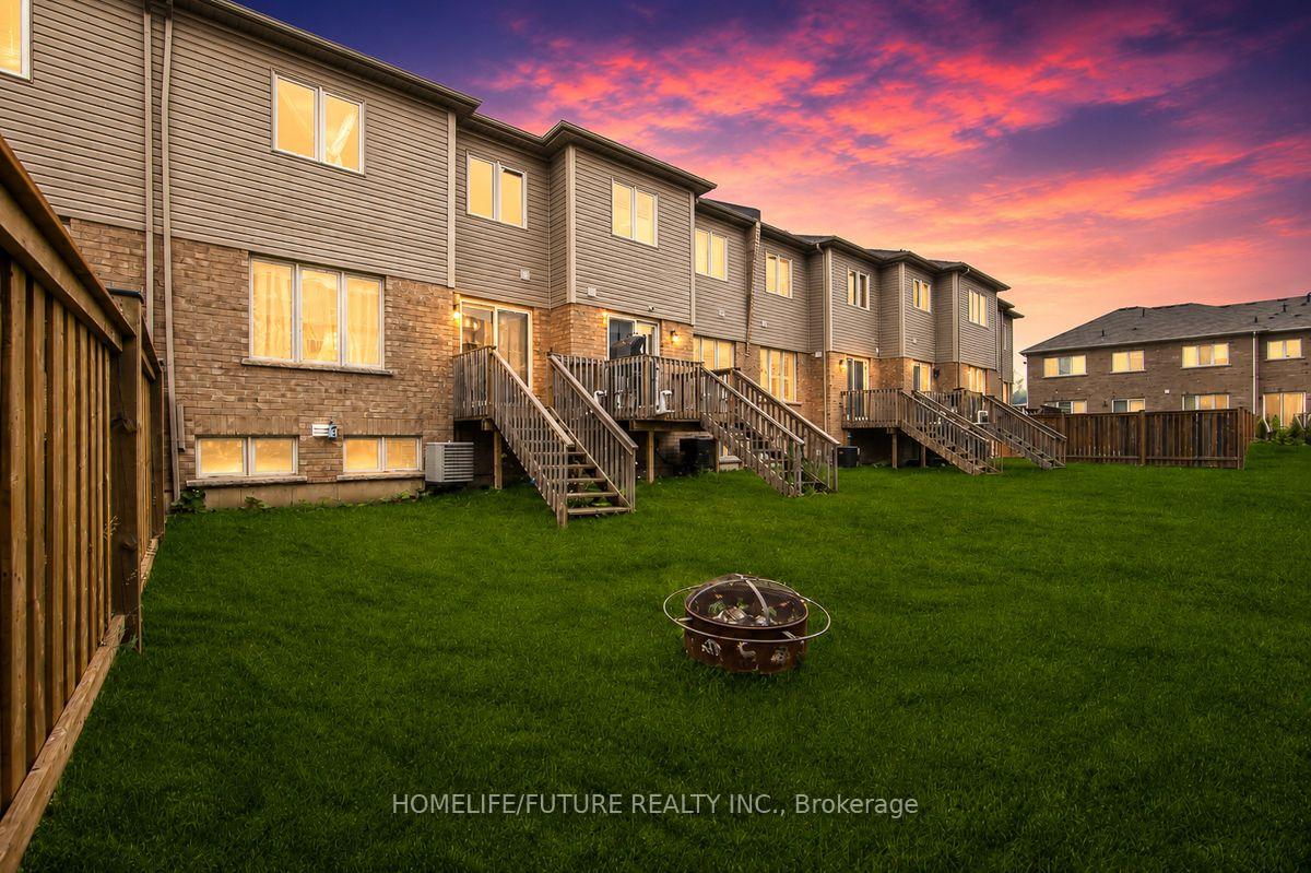 Photo 20 of 33 Cole Crescent, Brantford, Empire South — HOMEH
