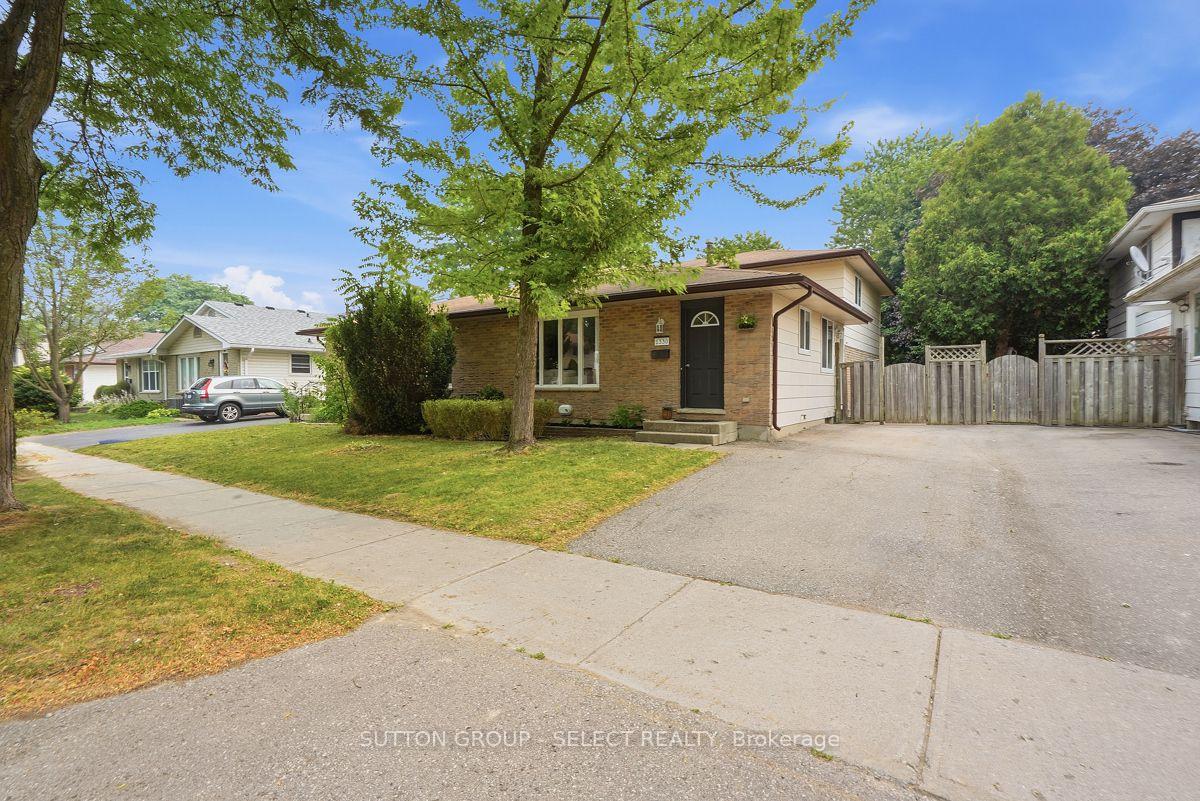 Photo 2 of 1330 Blanchard Road, London, North I — HOMEH