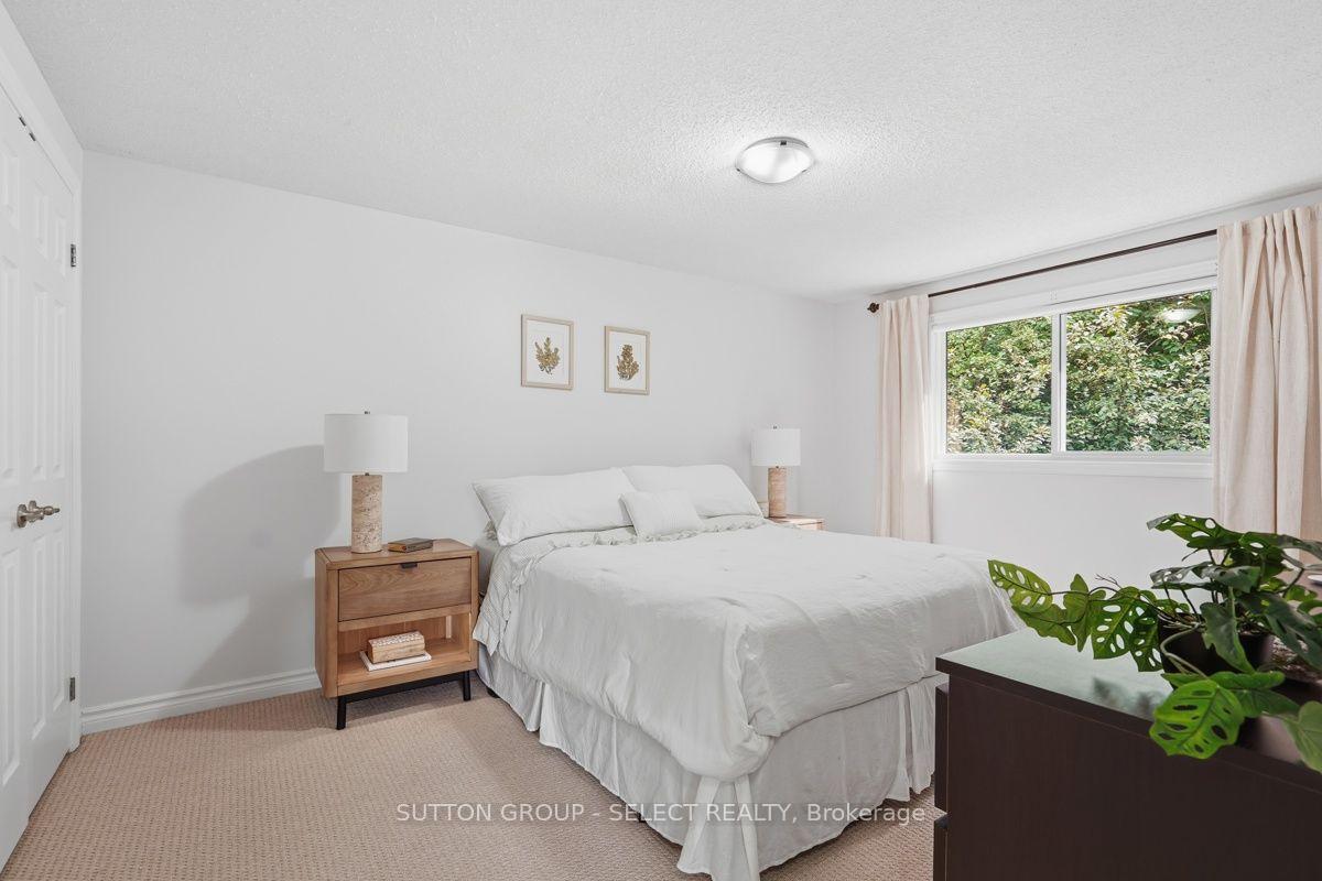 Photo 12 of 1330 Blanchard Road, London, North I — HOMEH