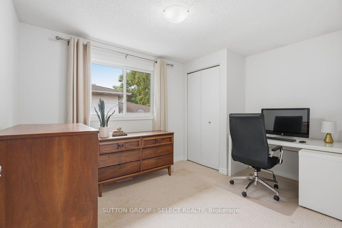 Photo 14 of 1330 Blanchard Road, London, North I — HOMEH