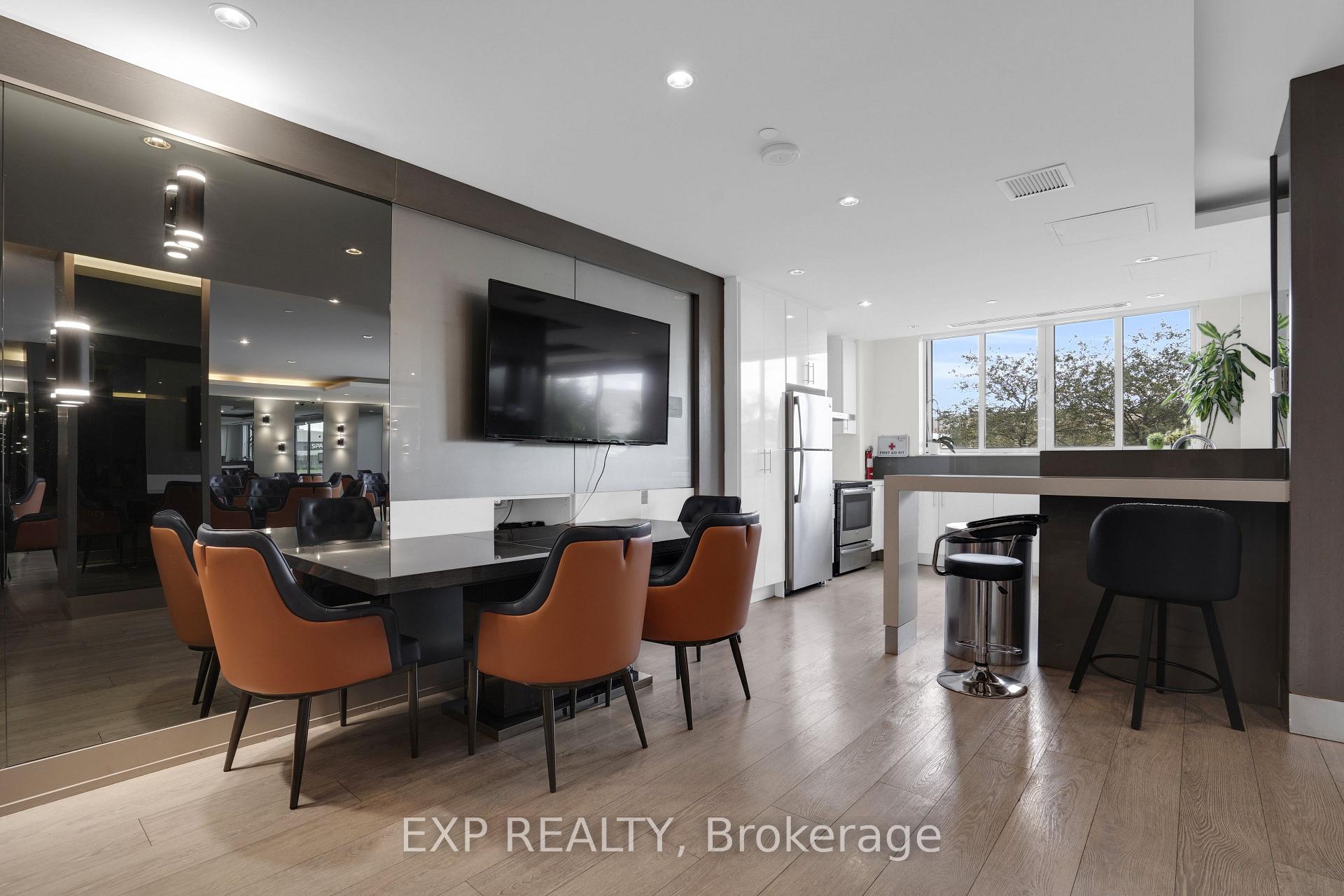Photo 29 of Unit 619, 7167 Yonge Street, Markham, Grandview — HOMEH