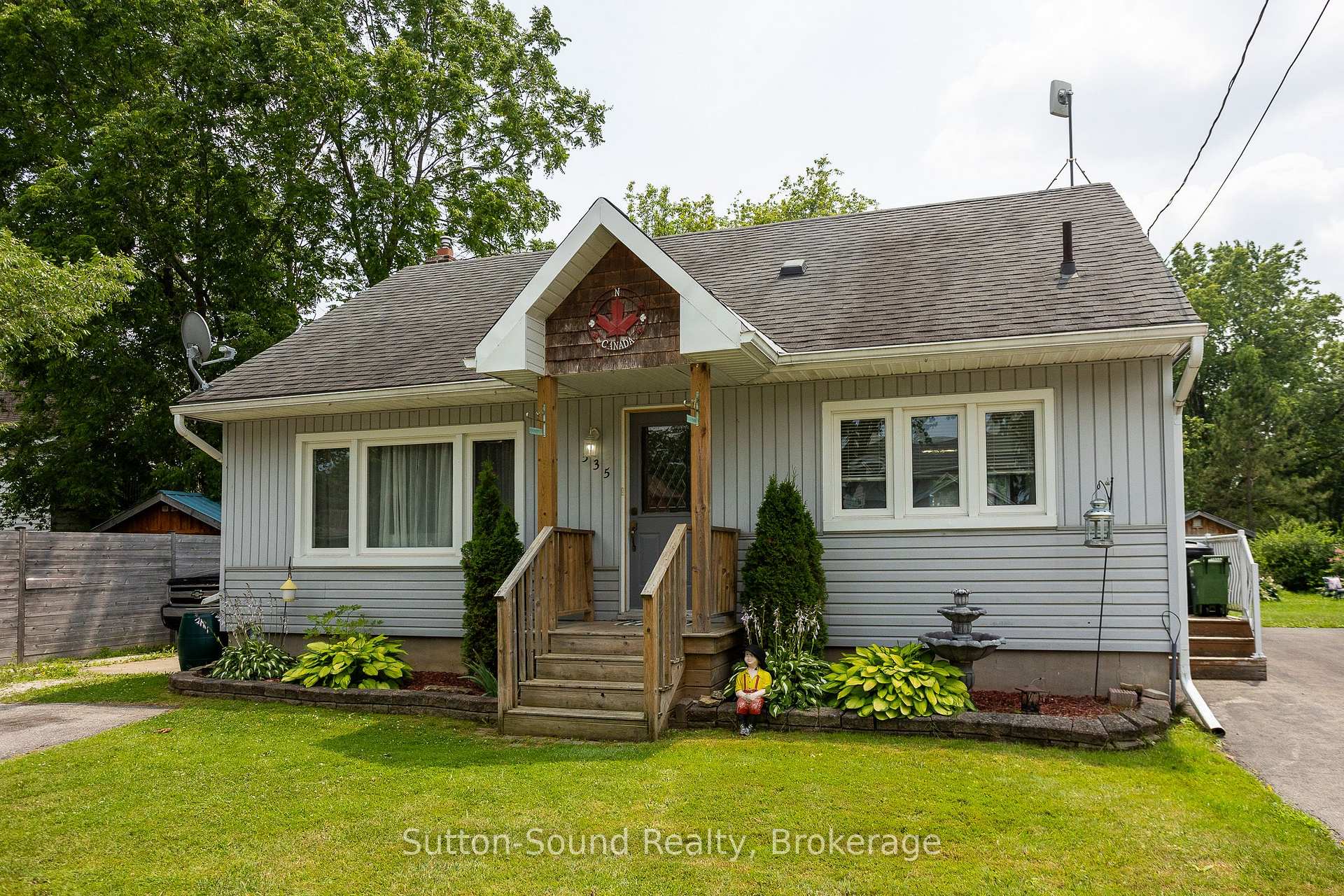 Photo 1 of 535 9th Street W, Owen Sound — HOMEH