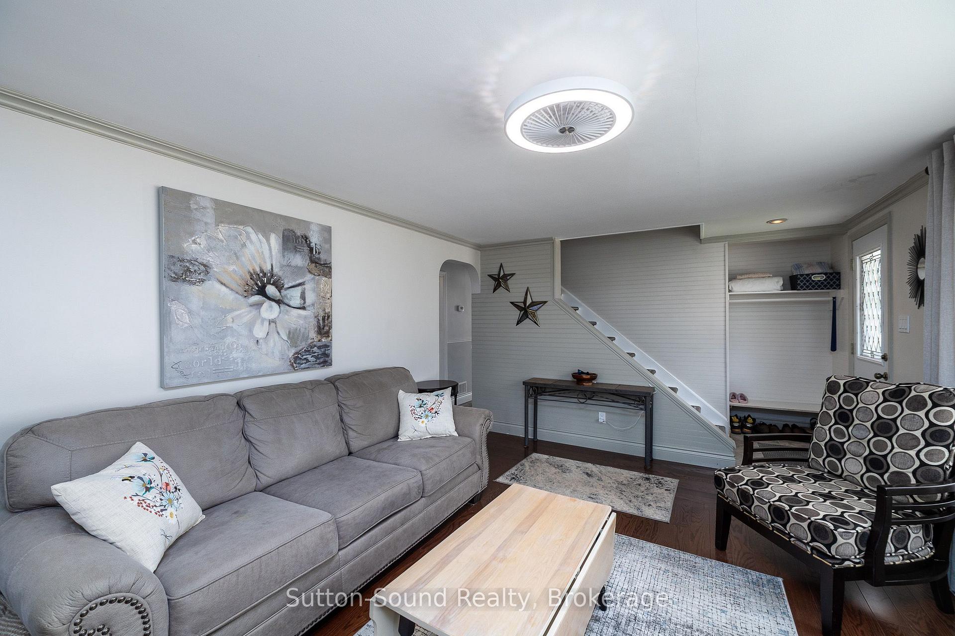 Photo 6 of 535 9th Street W, Owen Sound — HOMEH