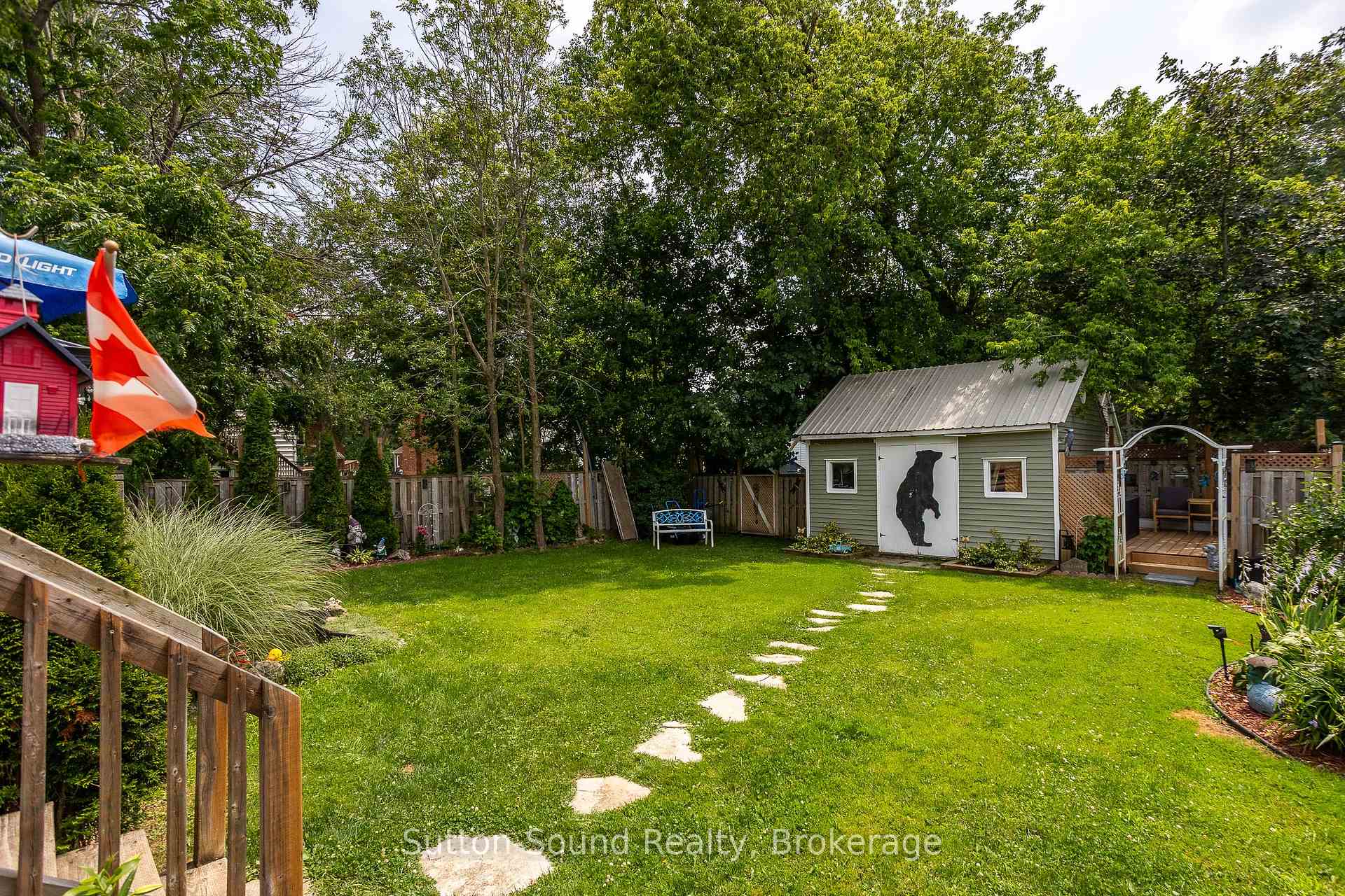 Photo 33 of 535 9th Street W, Owen Sound — HOMEH