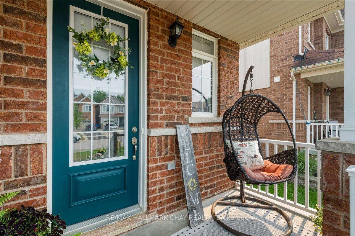 Photo 2 of 27 Blanchard Crescent, Essa, Angus — HOMEH