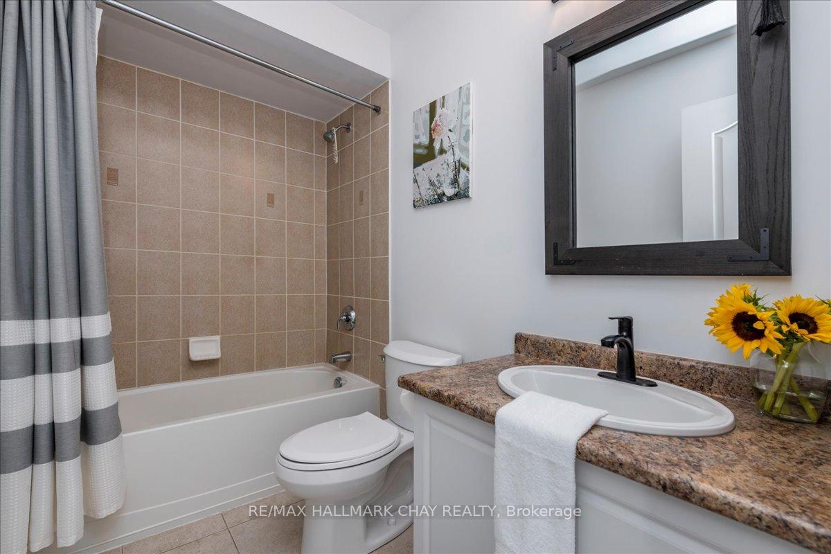 Photo 12 of 27 Blanchard Crescent, Essa, Angus — HOMEH