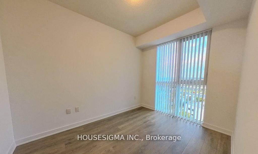 Photo 9 of Unit 1011, 60 Honeycrisp Crescent, Vaughan, Vaughan Corporate Centre — HOMEH