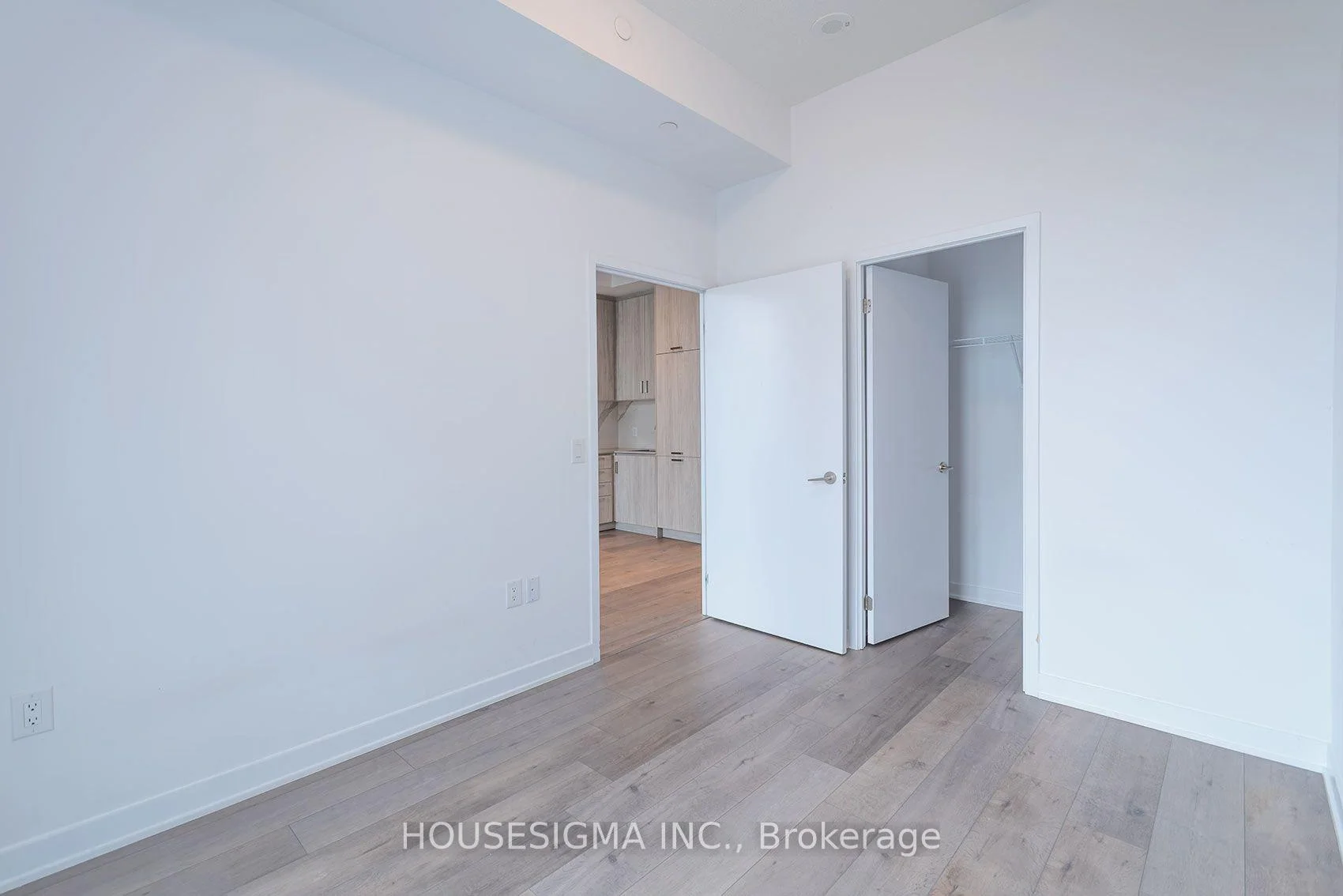 Photo 38 of Unit 1011, 60 Honeycrisp Crescent, Vaughan, Vaughan Corporate Centre — HOMEH