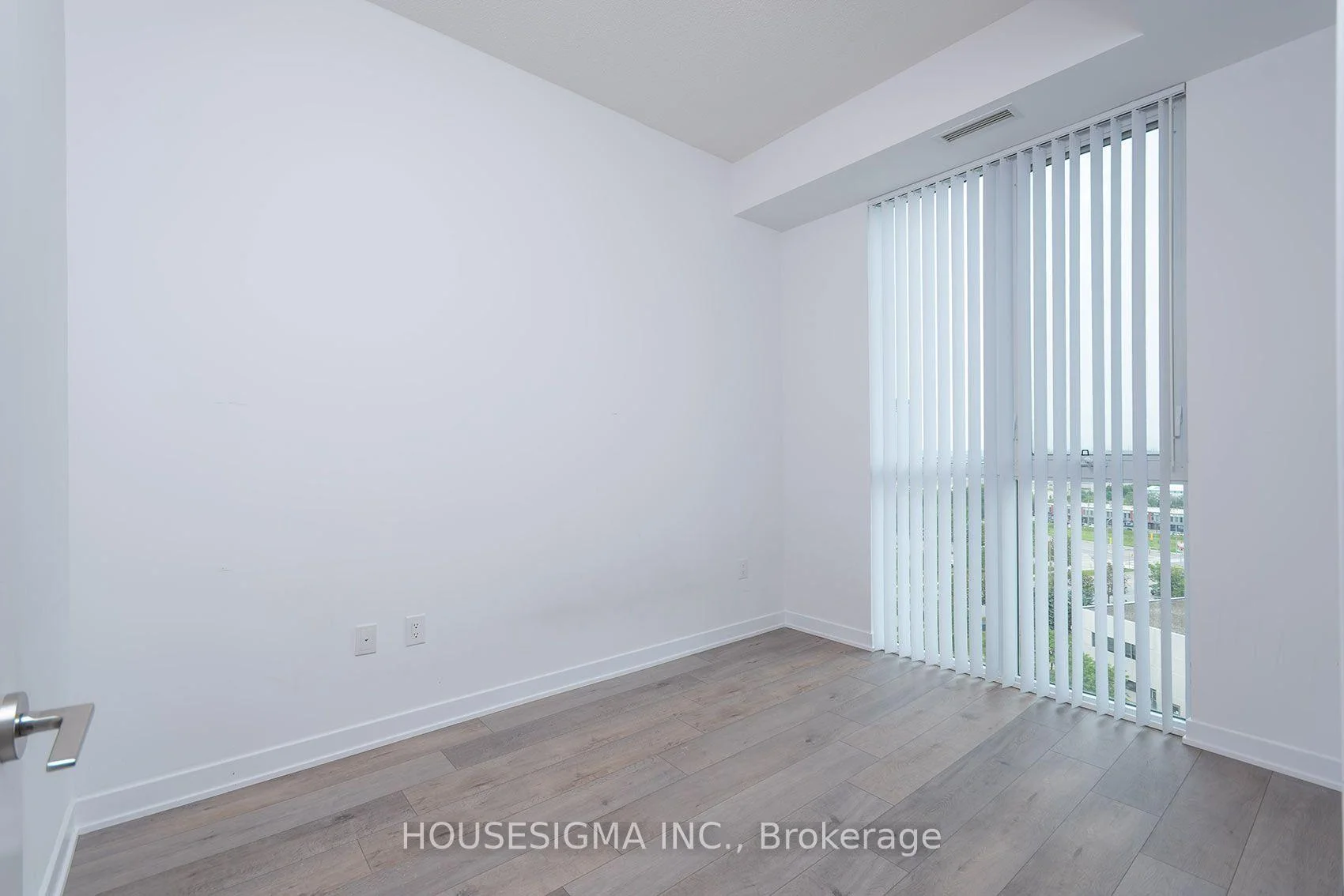 Photo 40 of Unit 1011, 60 Honeycrisp Crescent, Vaughan, Vaughan Corporate Centre — HOMEH