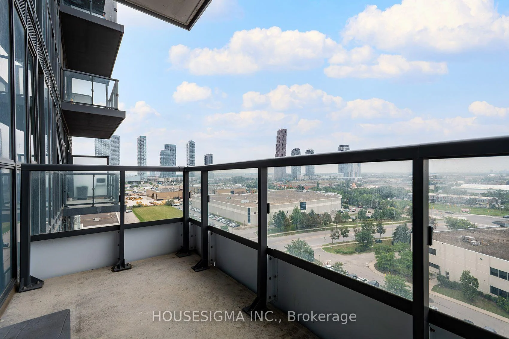 Photo 44 of Unit 1011, 60 Honeycrisp Crescent, Vaughan, Vaughan Corporate Centre — HOMEH