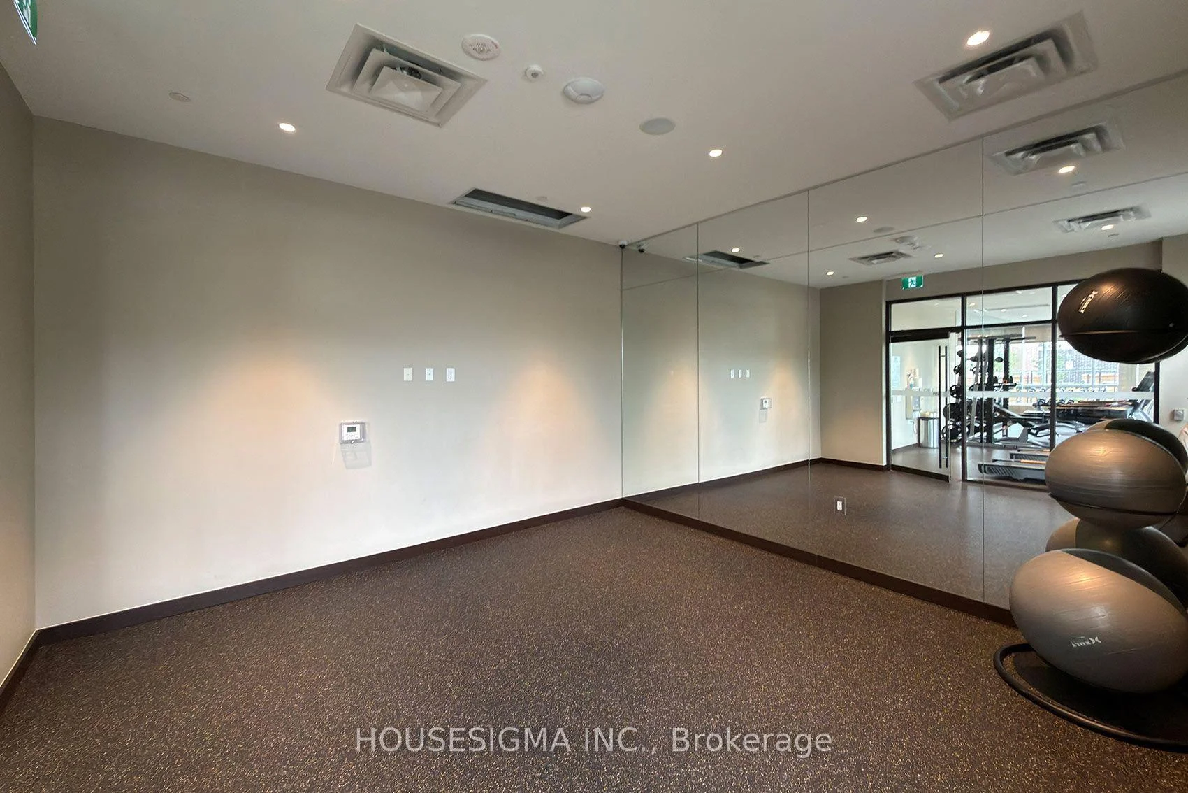 Photo 54 of Unit 1011, 60 Honeycrisp Crescent, Vaughan, Vaughan Corporate Centre — HOMEH