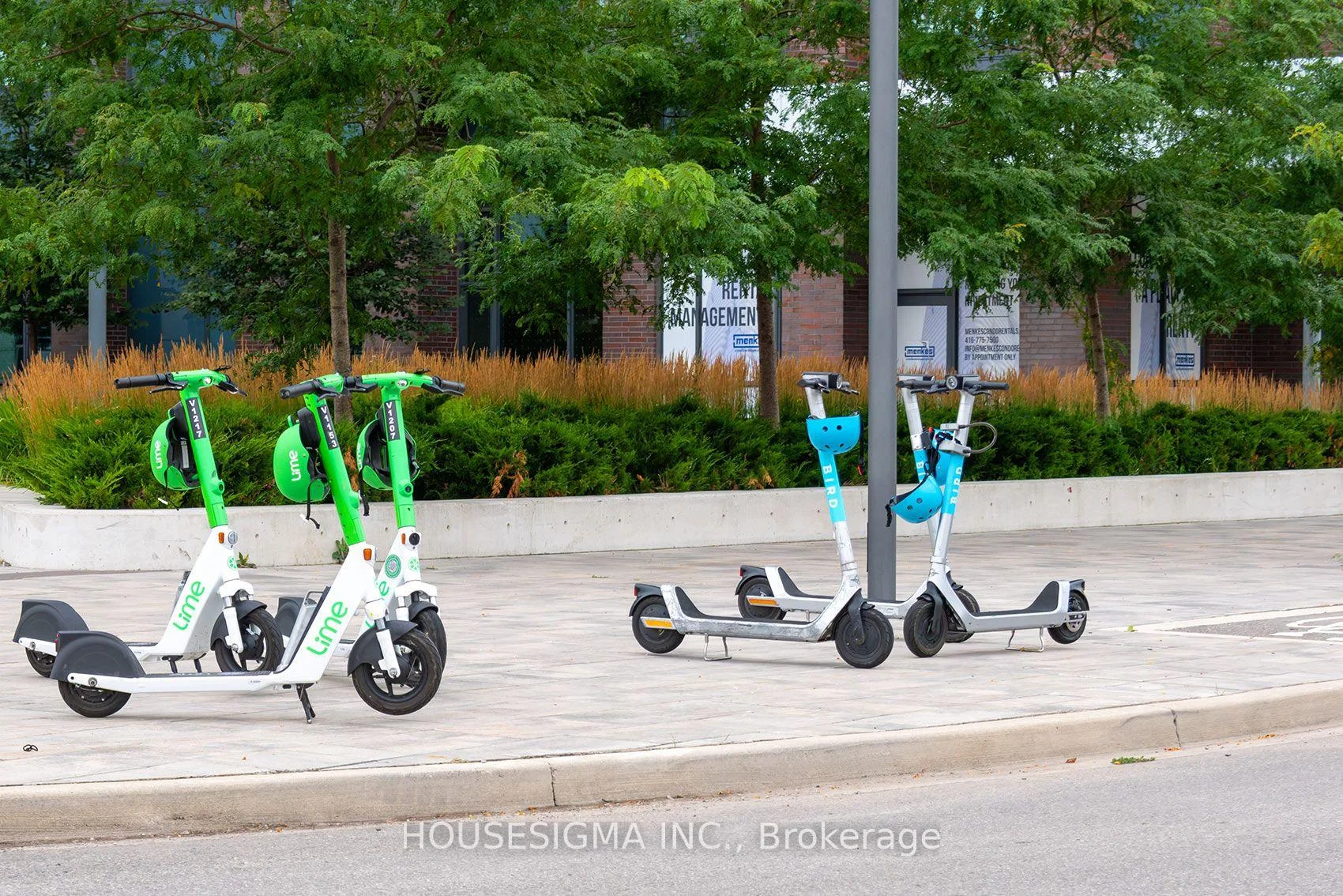 Photo 62 of Unit 1011, 60 Honeycrisp Crescent, Vaughan, Vaughan Corporate Centre — HOMEH