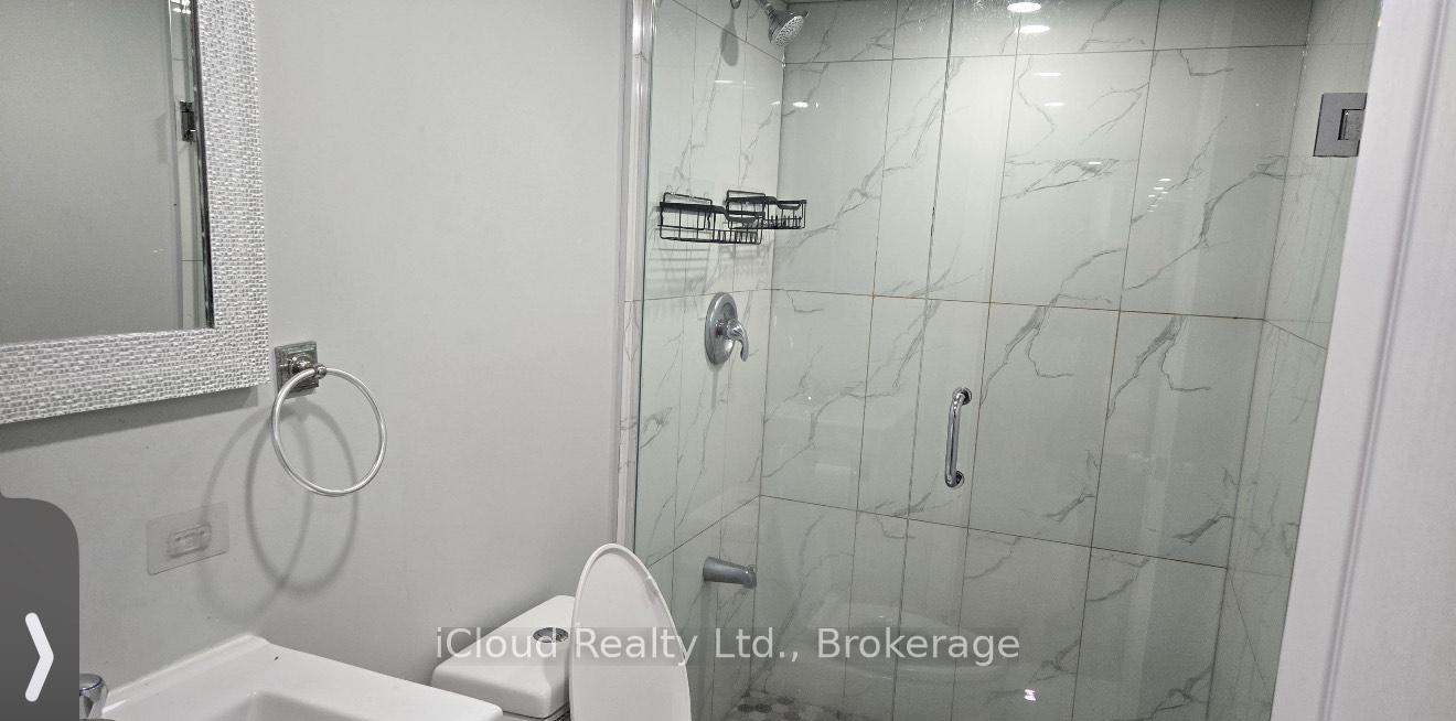 Photo 5 of 5 Chesterwood Crescent, Brampton, Credit Valley — HOMEH