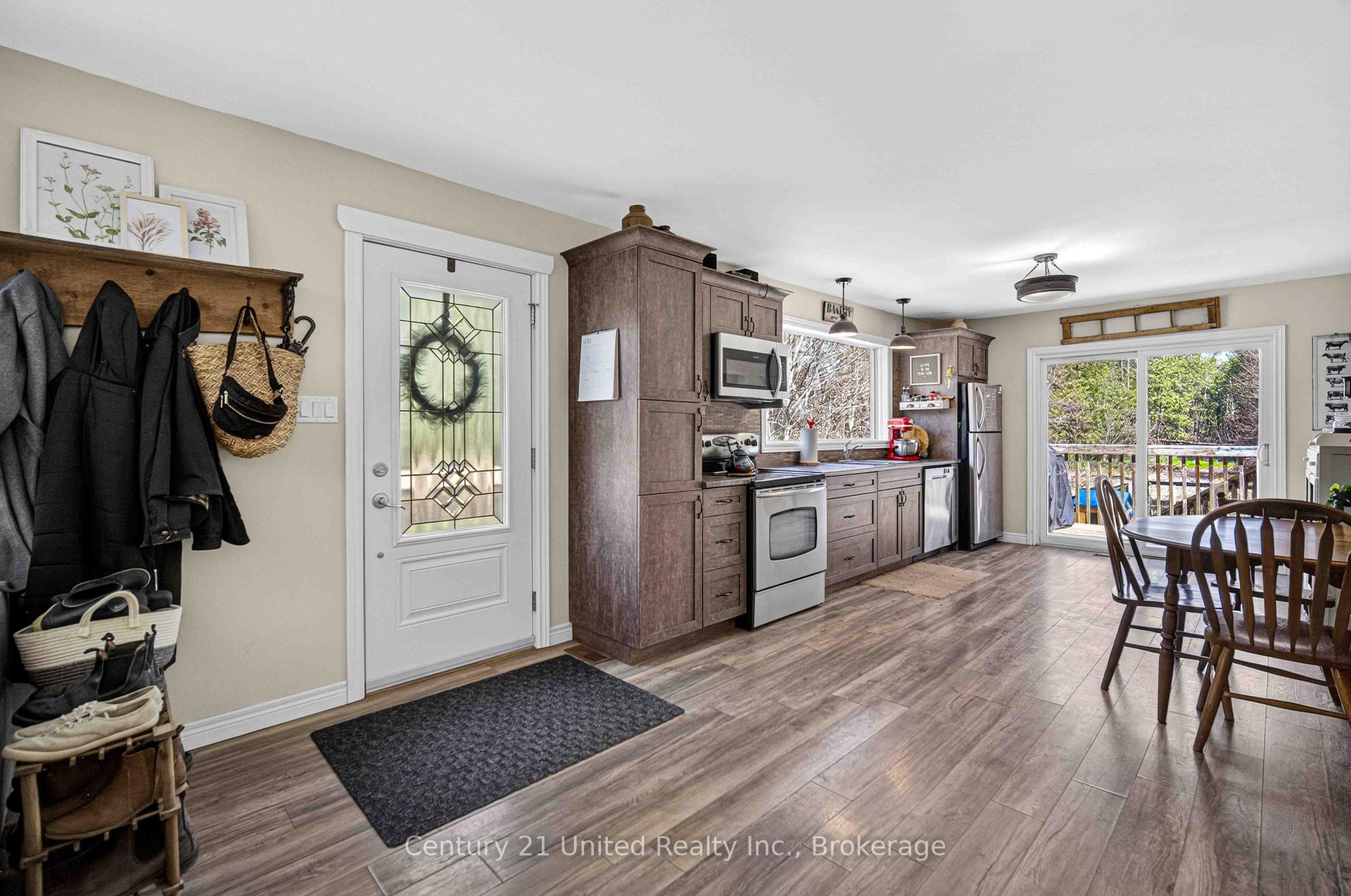 Photo 6 of 2403 Upper Chemung Drive, Selwyn — HOMEH