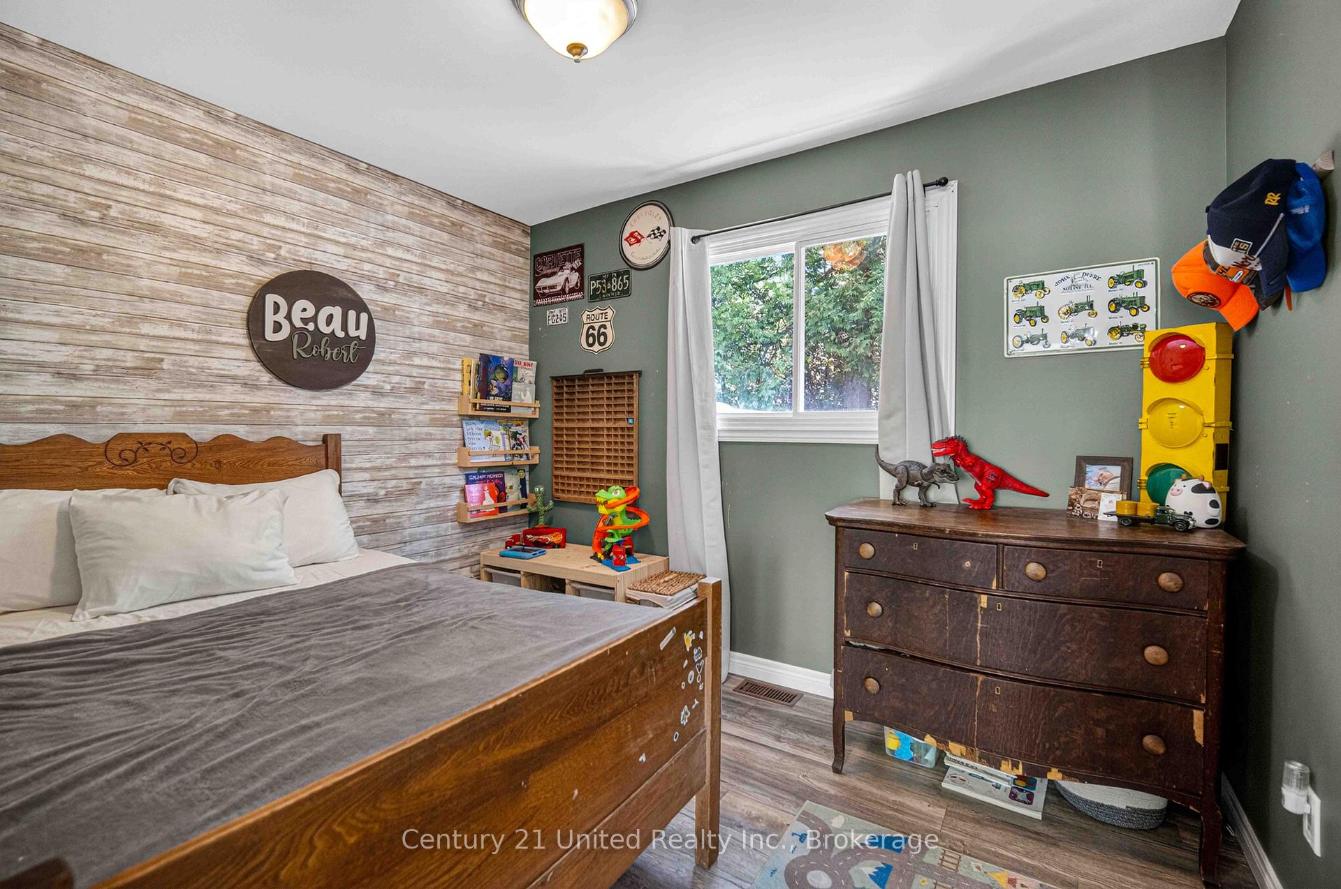 Photo 15 of 2403 Upper Chemung Drive, Selwyn — HOMEH
