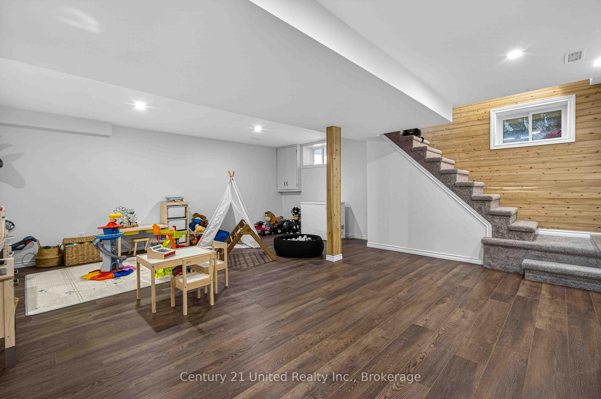 Photo 18 of 2403 Upper Chemung Drive, Selwyn — HOMEH